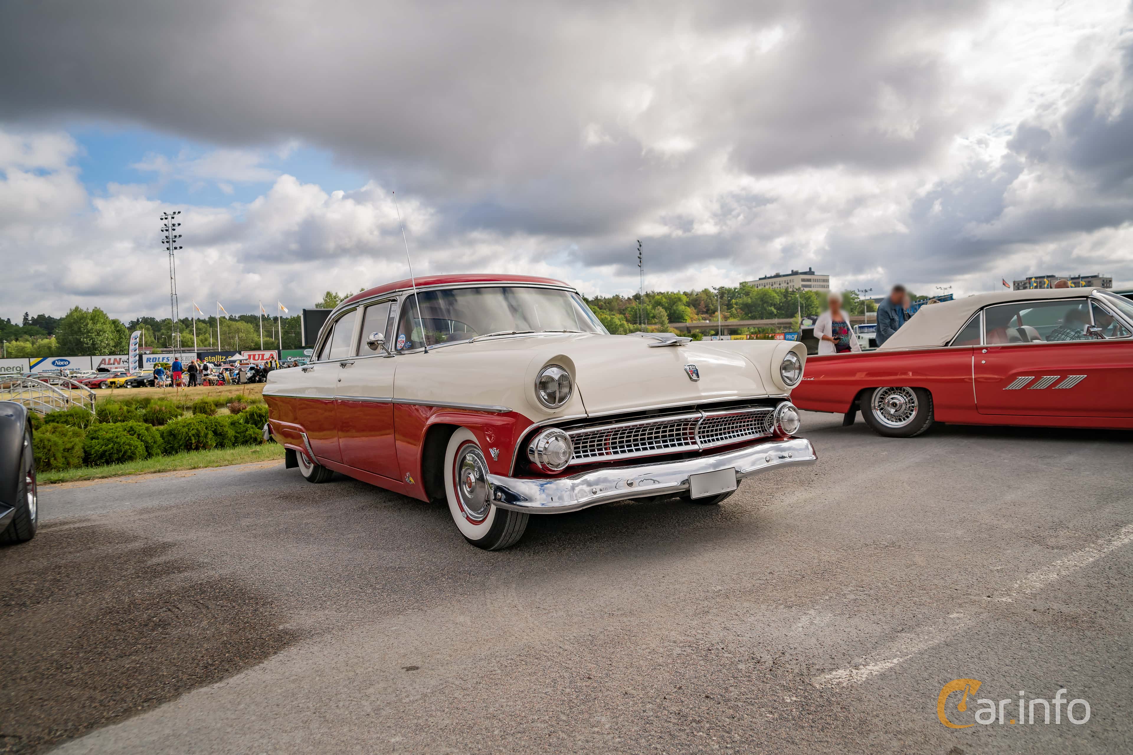 Ford Customline 4.5 V8 2nd Generation, Manual, 3-speed