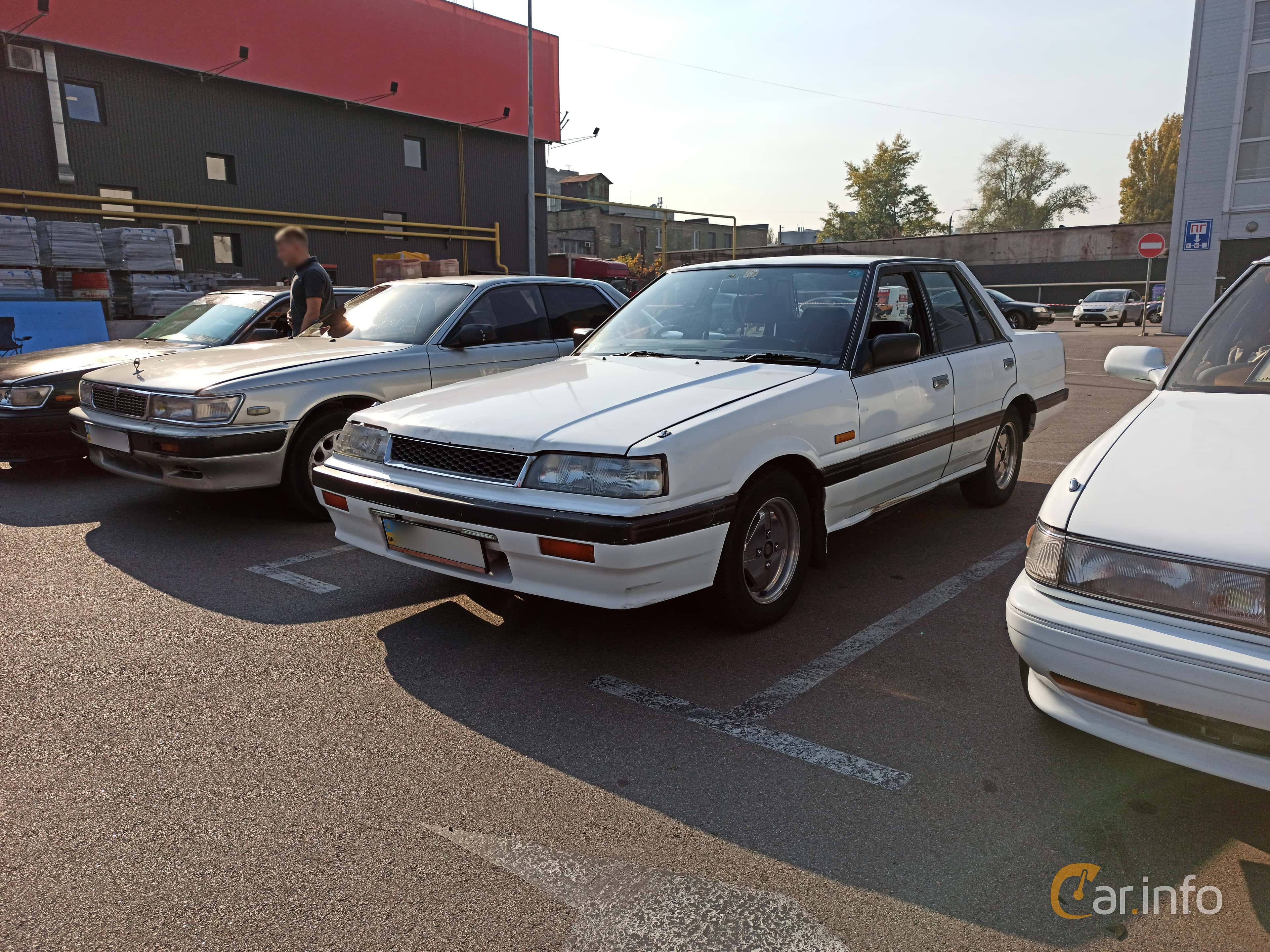 Nissan Skyline 1.8 R31