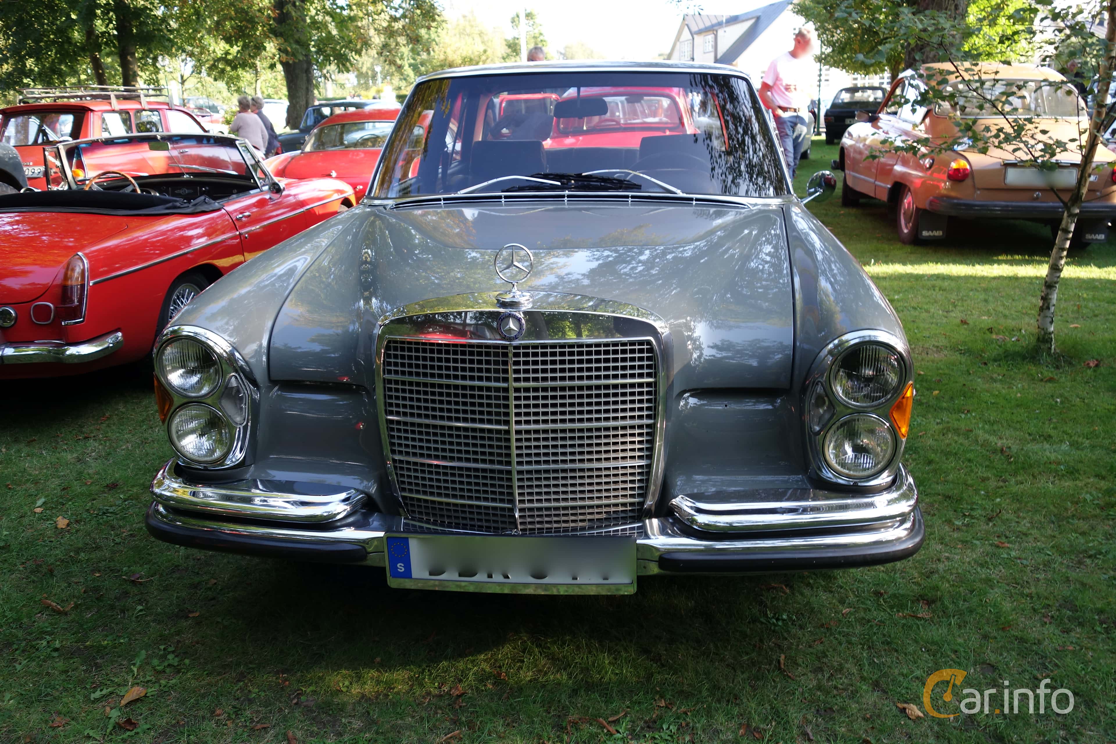 Mercedes-Benz 250 SE  Manual, 150hp, 1967