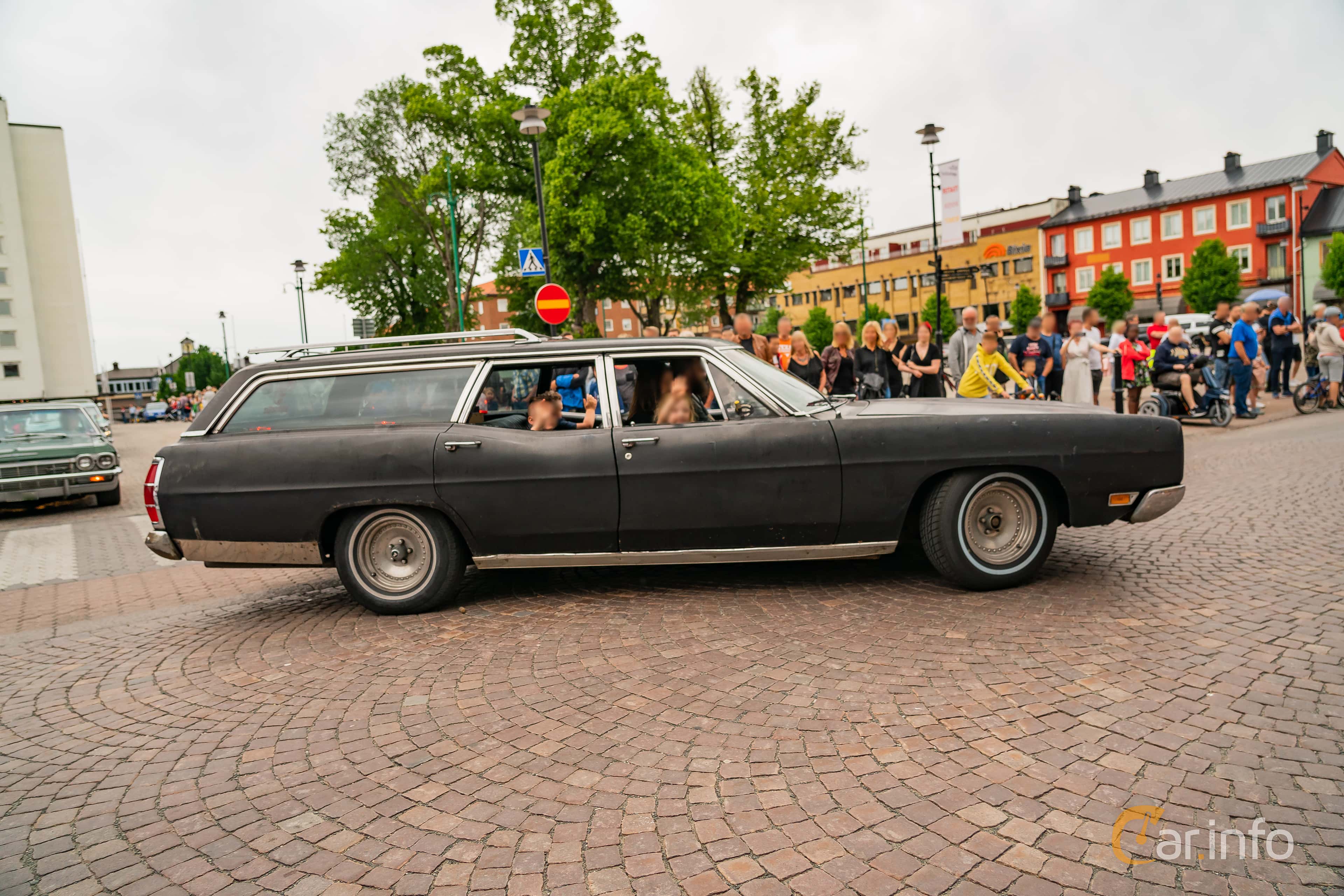 Ford LTD 6.4 V8 2nd Generation