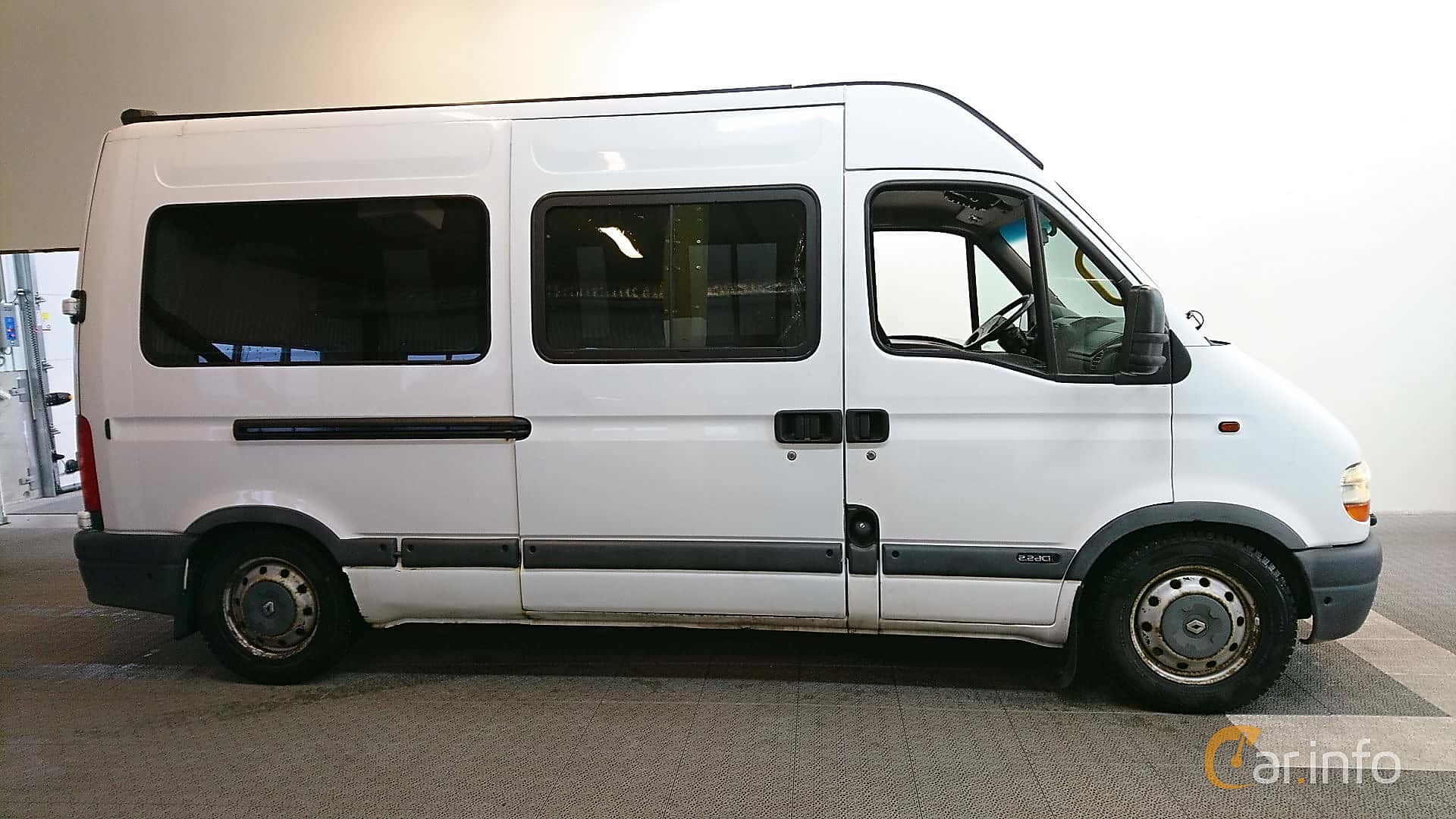 Renault Master MPV 3.0 dCi Manual, 136hp, 2004