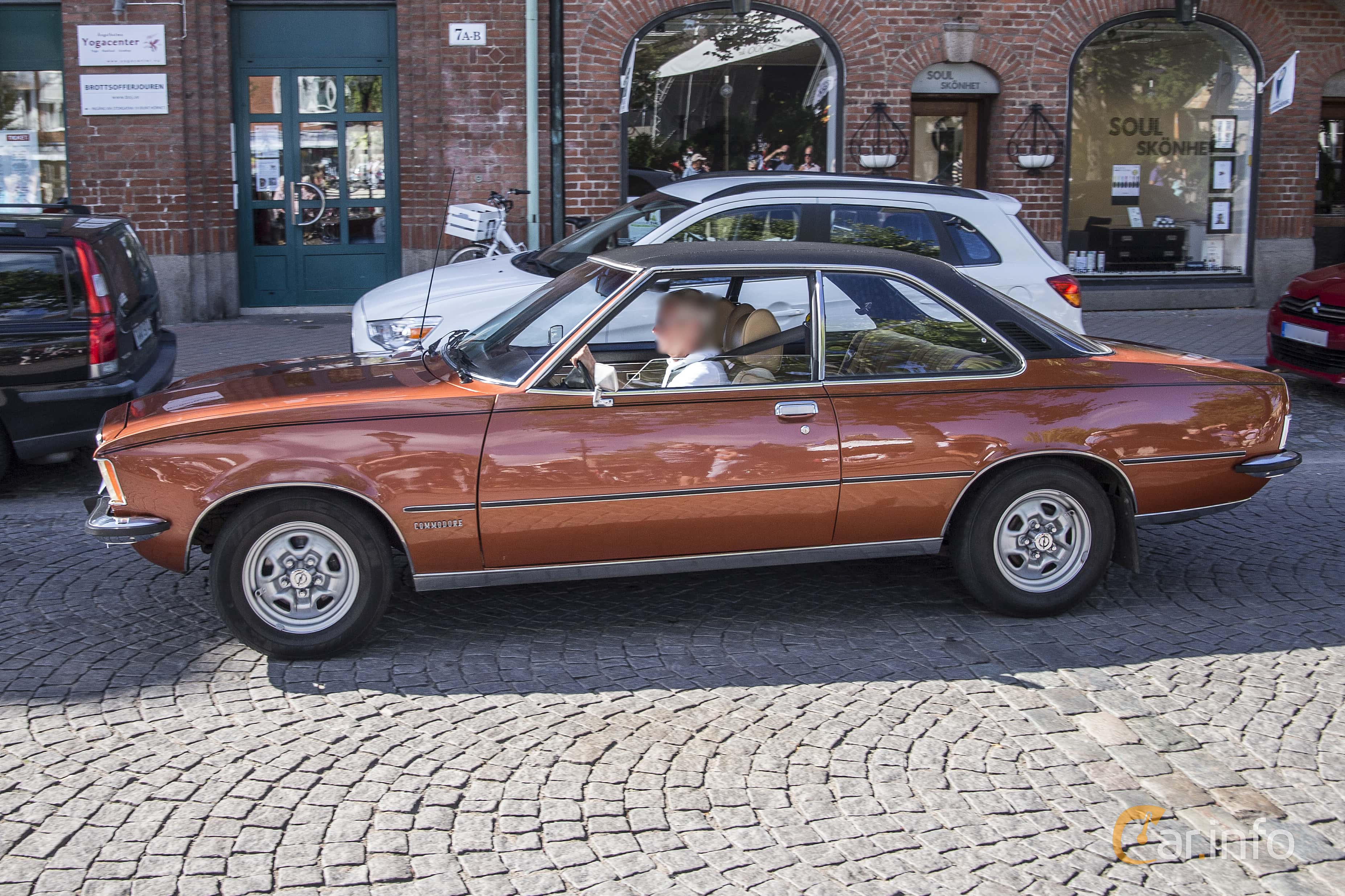 Opel Commodore Coupé generation B 2.5