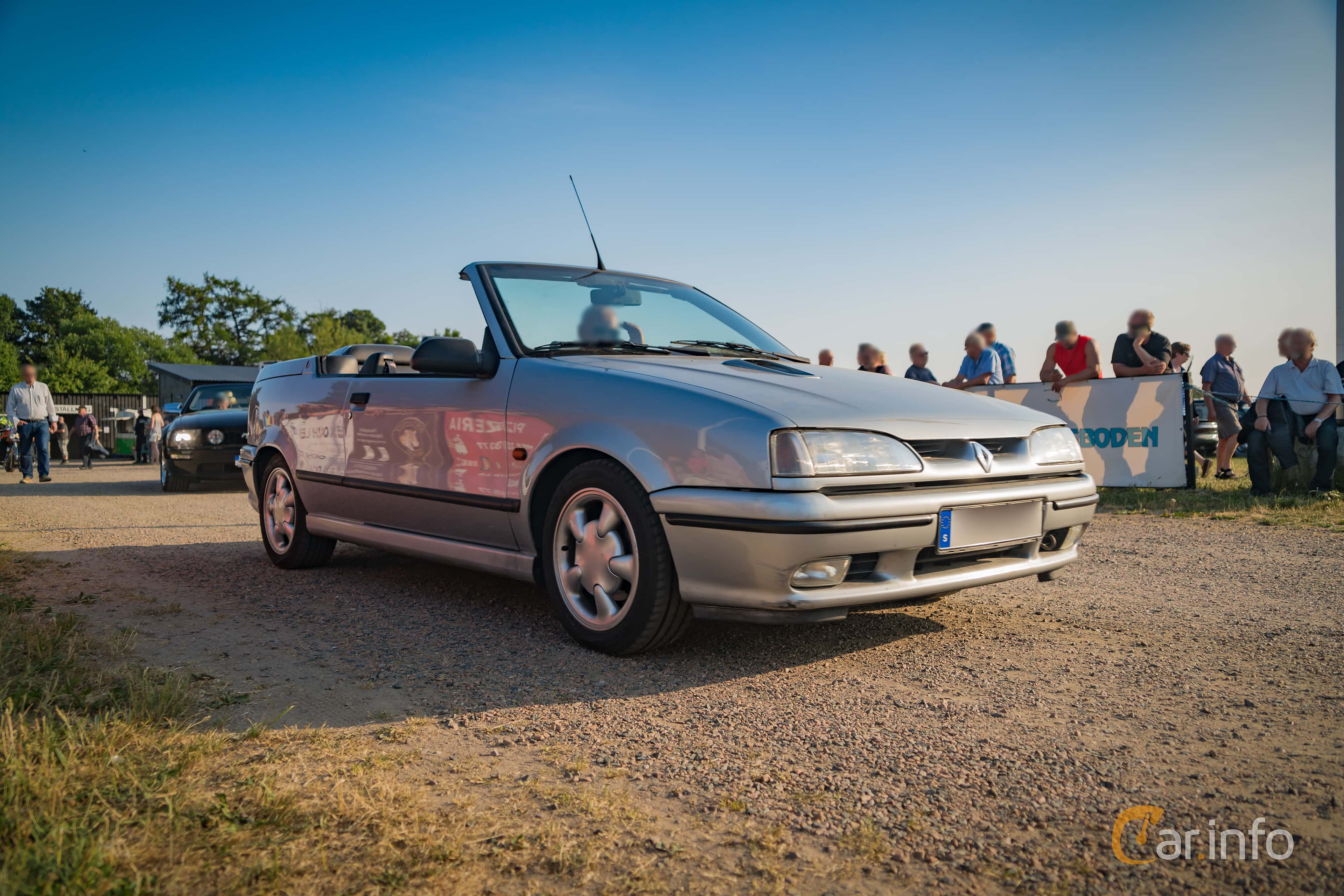 Renault 19 Cabriolet 1.8 Manual, 135hp, 1994