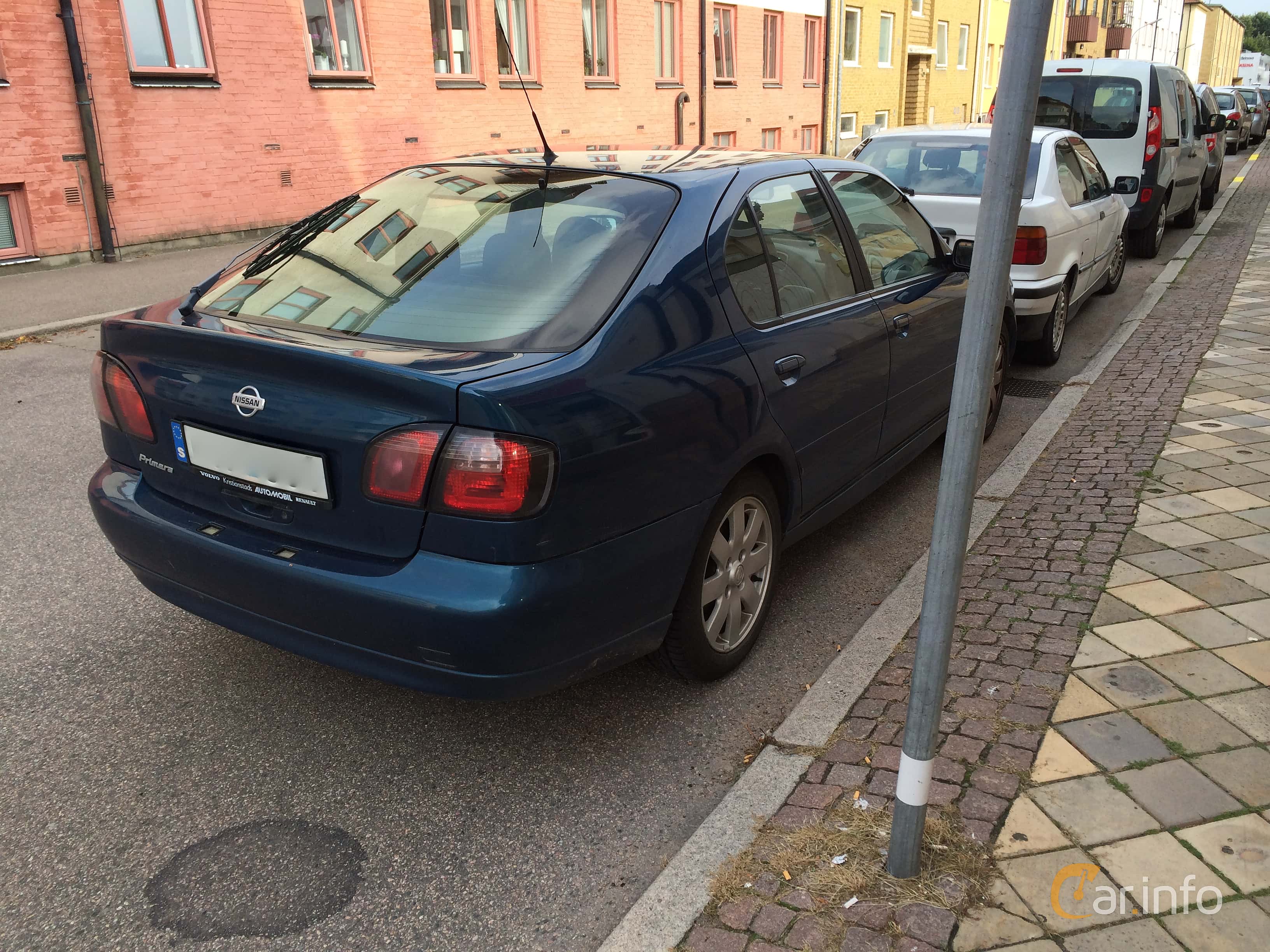 Nissan Primera Hatch 2.0 CVT, 140hp, 2000