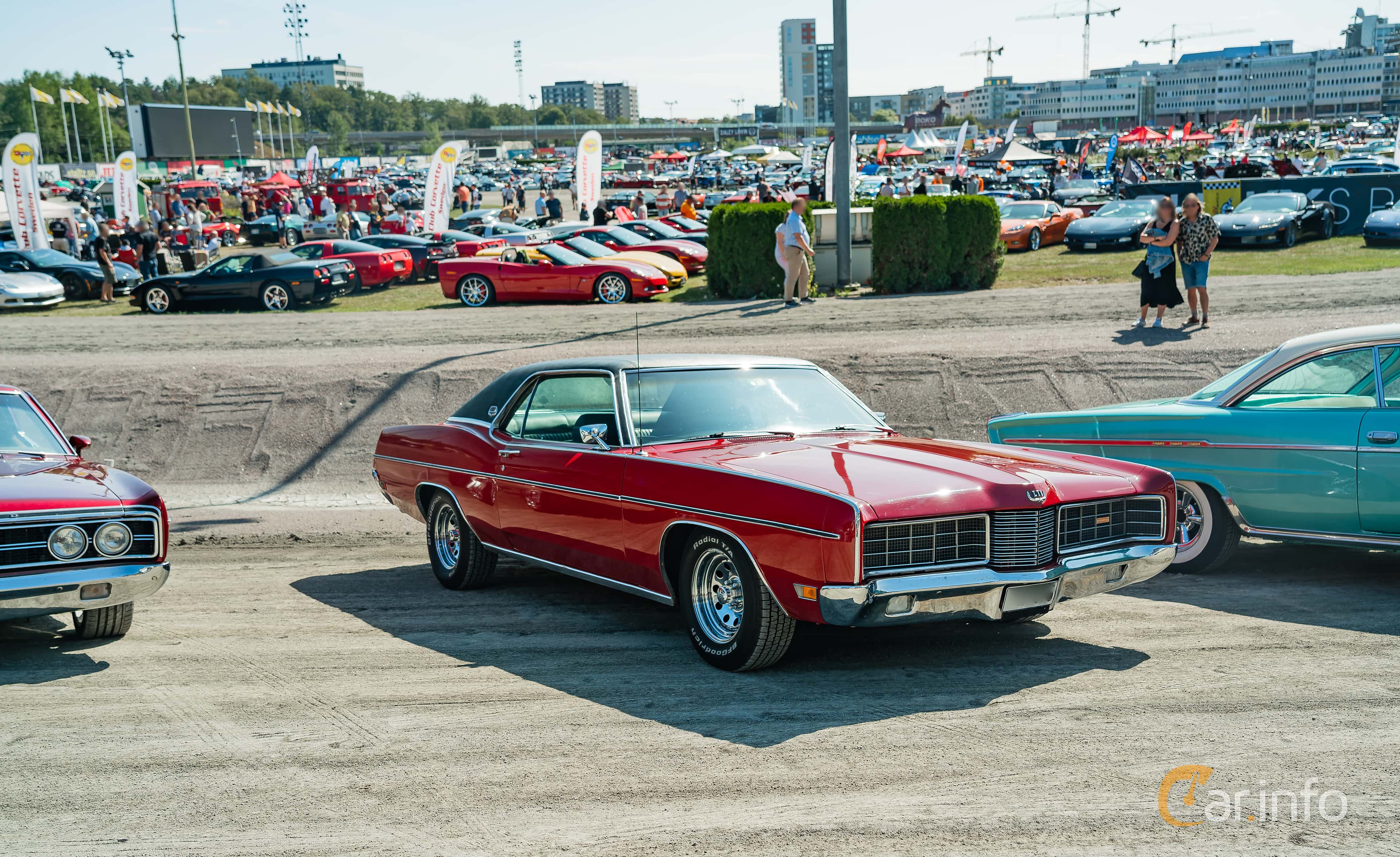 Ford LTD 2-door Hardtop 2nd Generation 7.0 V8