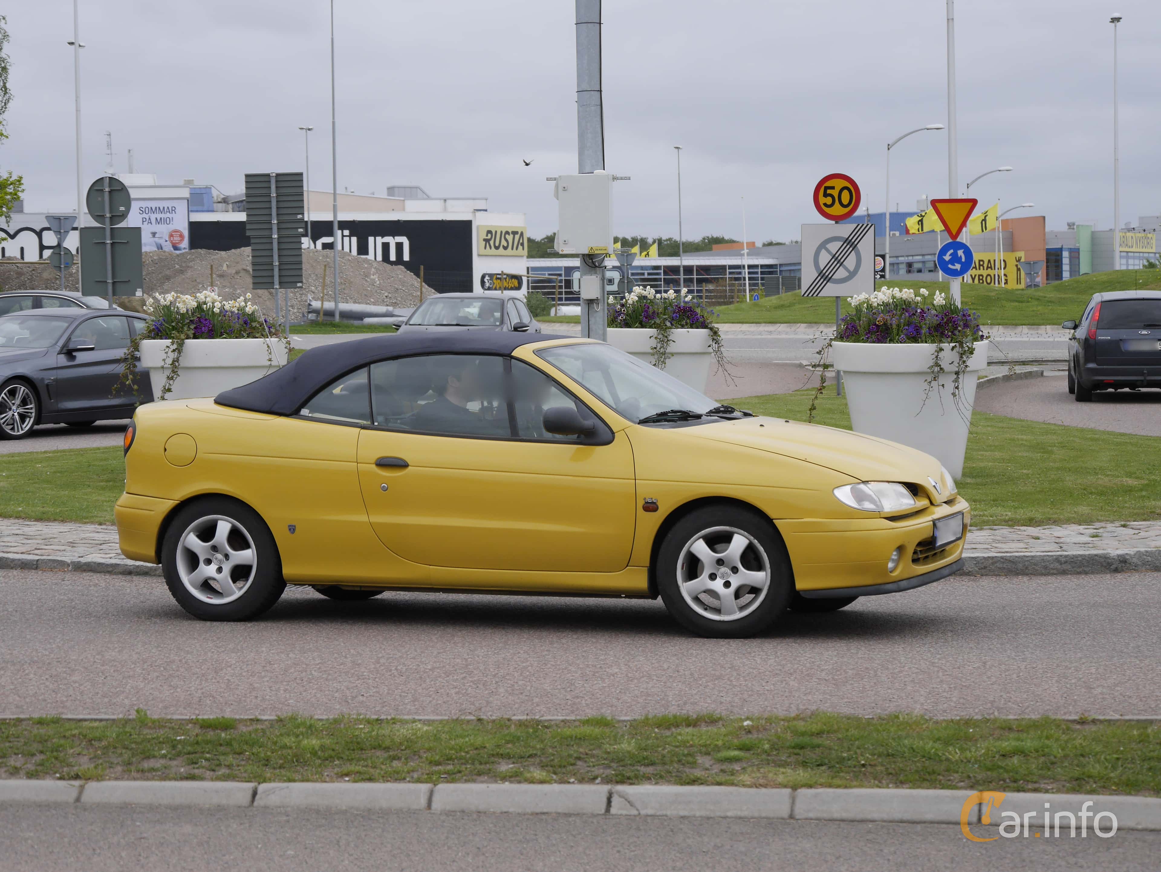 Renault Mégane Cabriolet 1.6 e Manual, 90hp, 1999