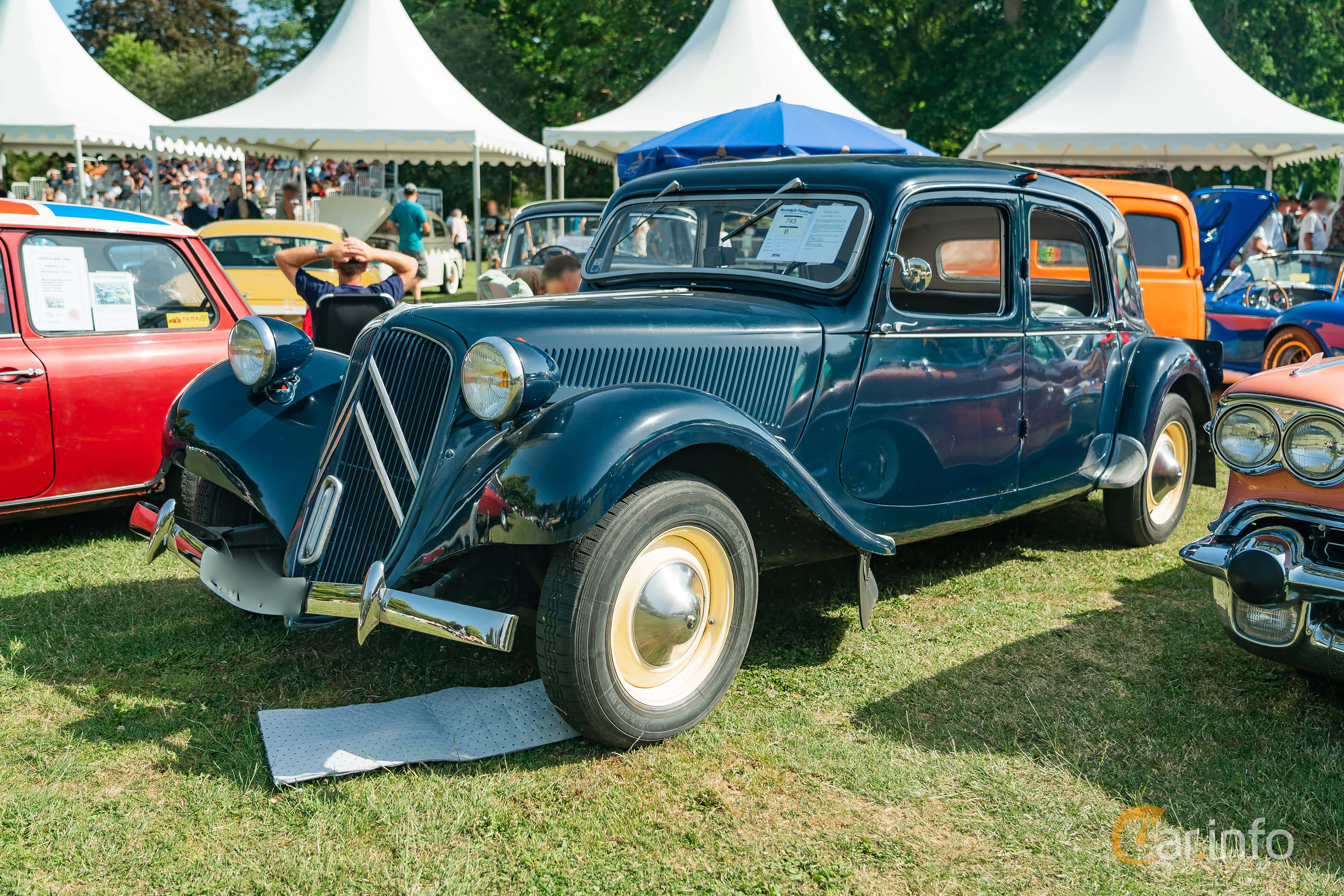 Citroën 11 CV Sedan 1.9 Manual, 56hp, 1949