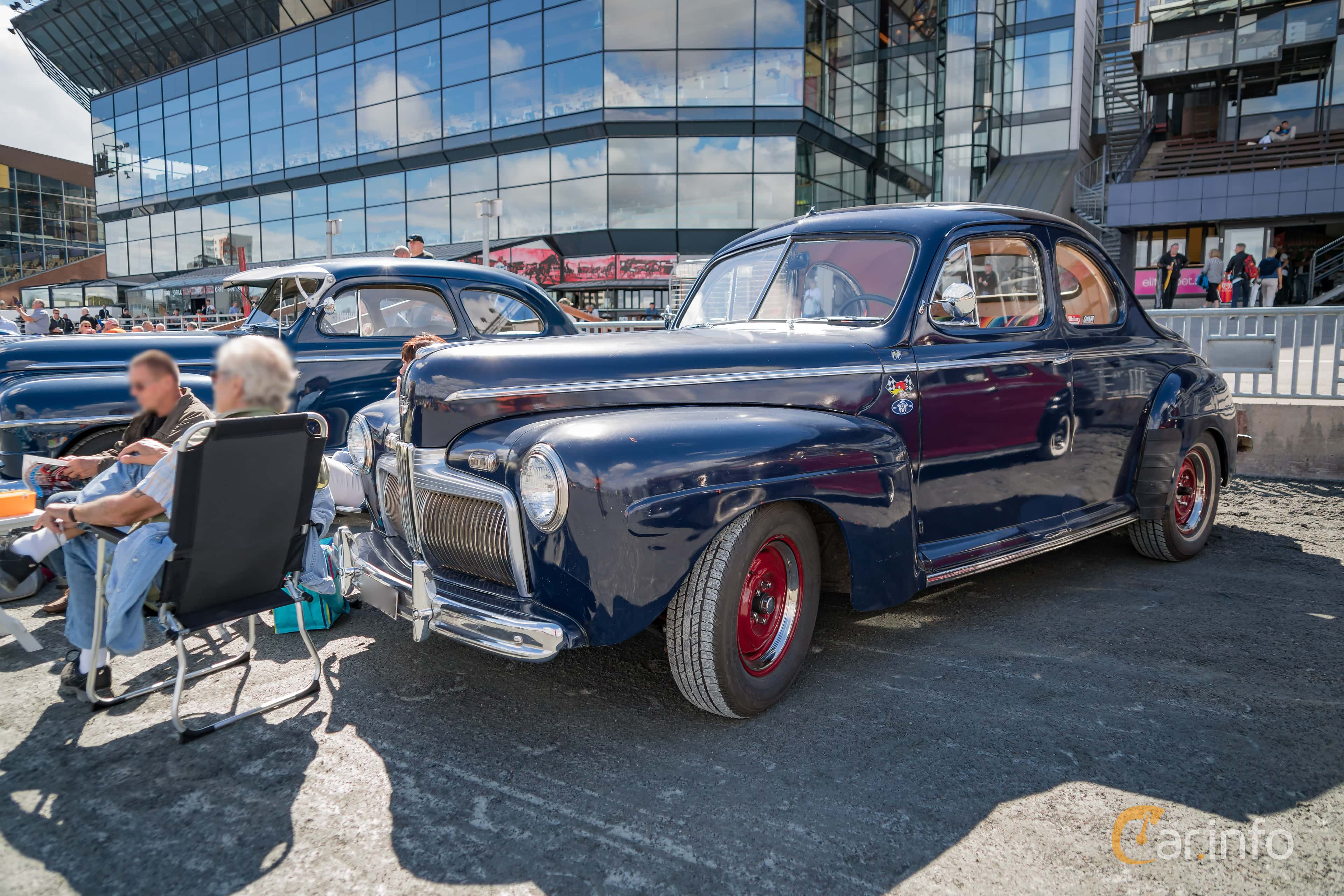 Ford Deluxe Coupé 3.6 V8 Manual, 91hp, 1942