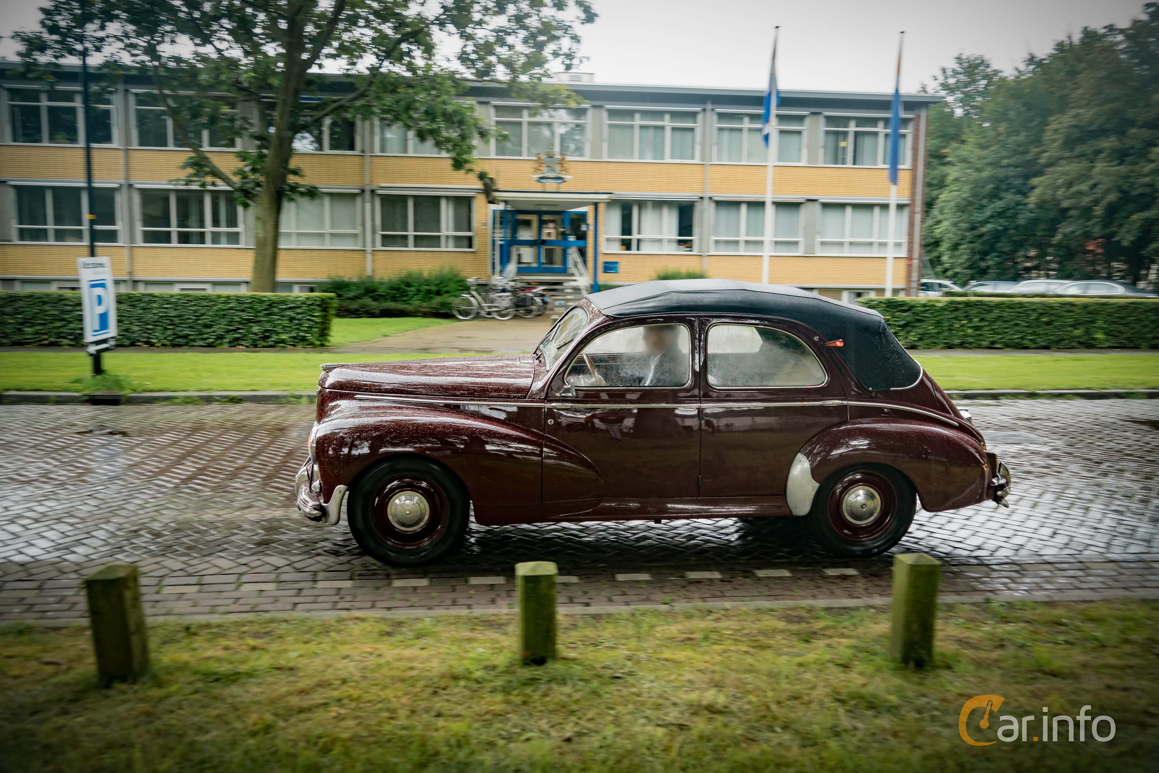 Peugeot 203 4-door Cabriolet 1.3 Manual, 45hp, 1959