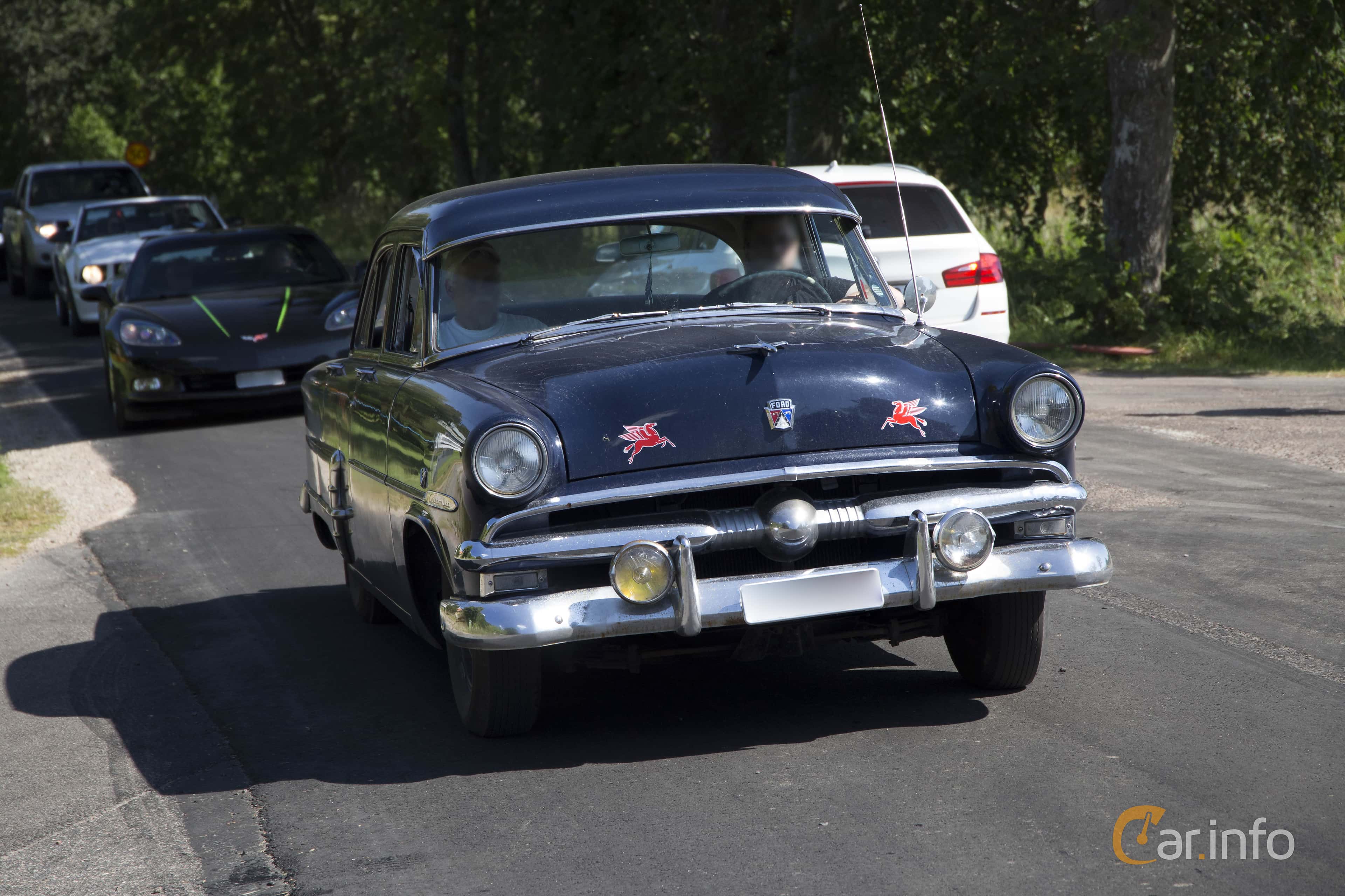 Ford Customline Fordor Sedan 3.5 Automatic, 102hp, 1953