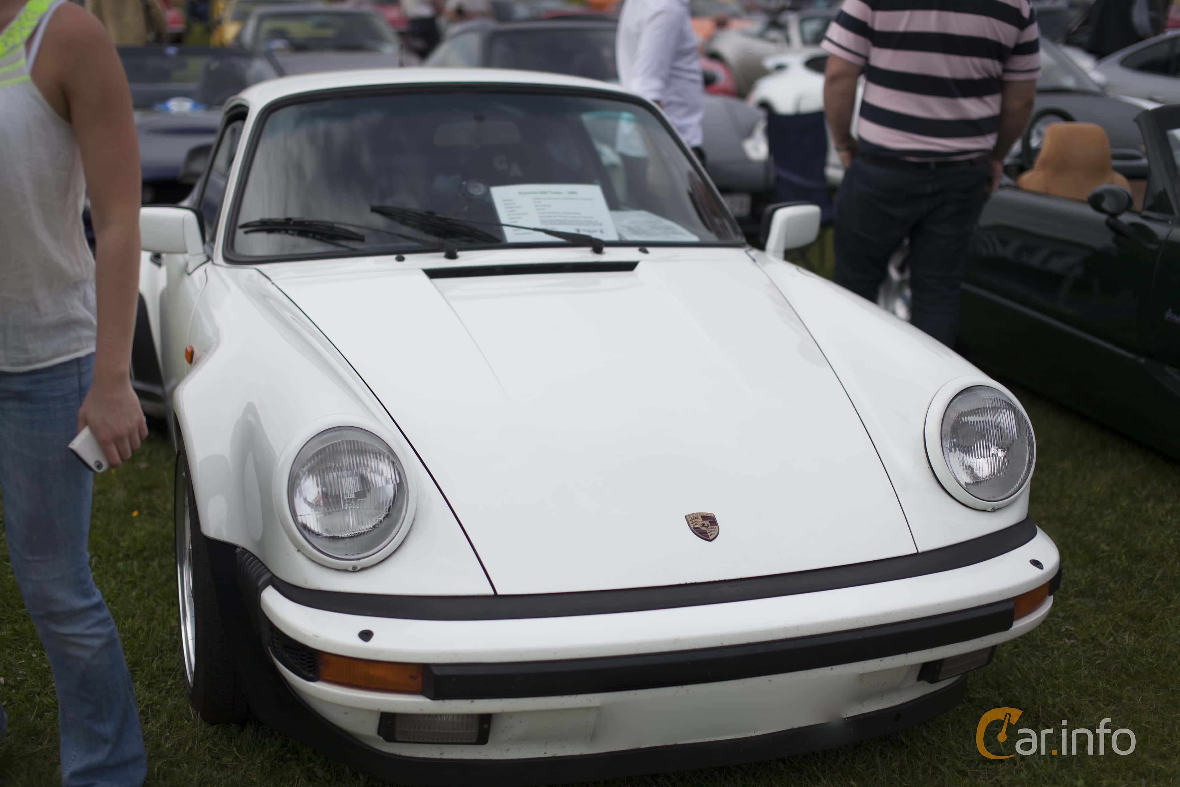 Porsche 911 Turbo  Manual, 300hp, 1985