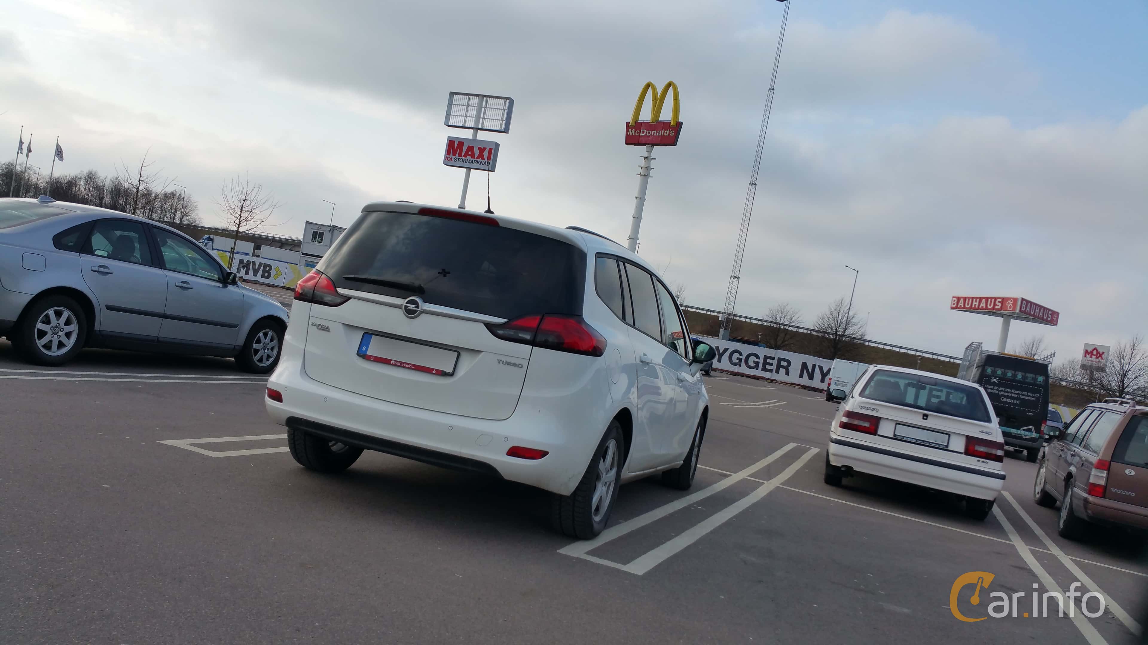 Opel Zafira Tourer 1.4 Turbo  Automatic, 140hp, 2015