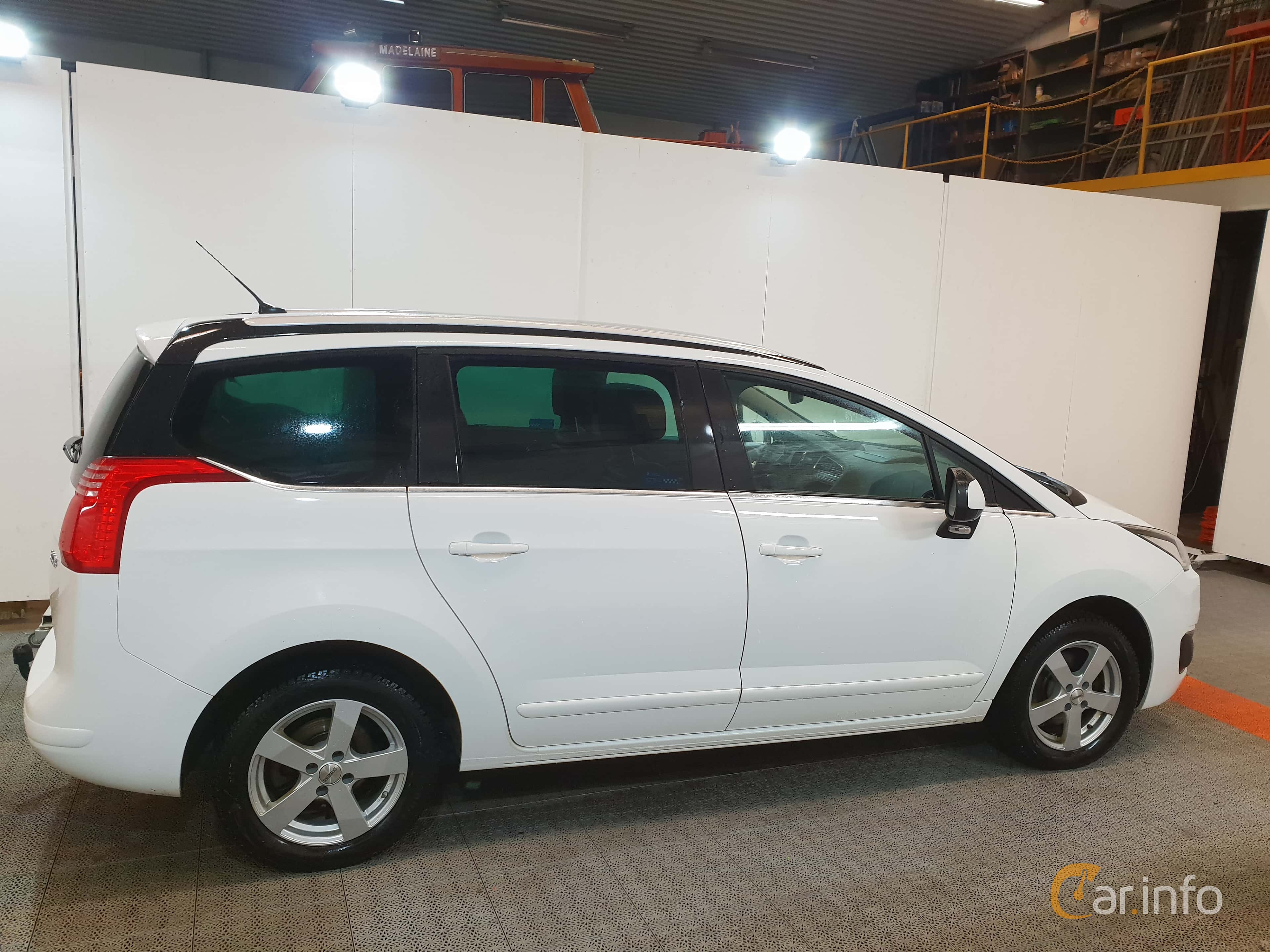 Peugeot 5008 1.6 BlueHDi Automatic, 120hp, 2015