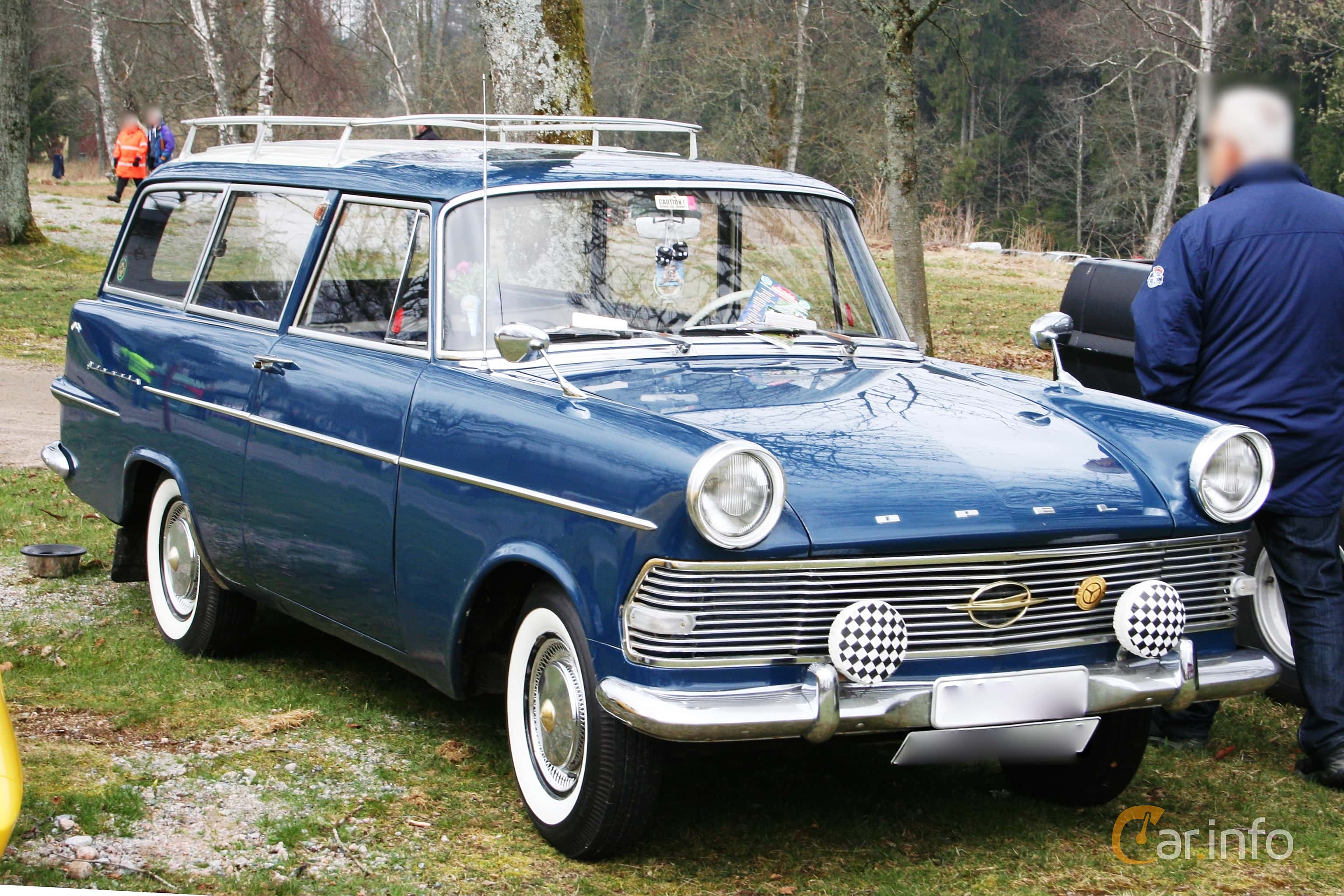 Opel Rekord CarAVan 1.7 Manual, 3-speed