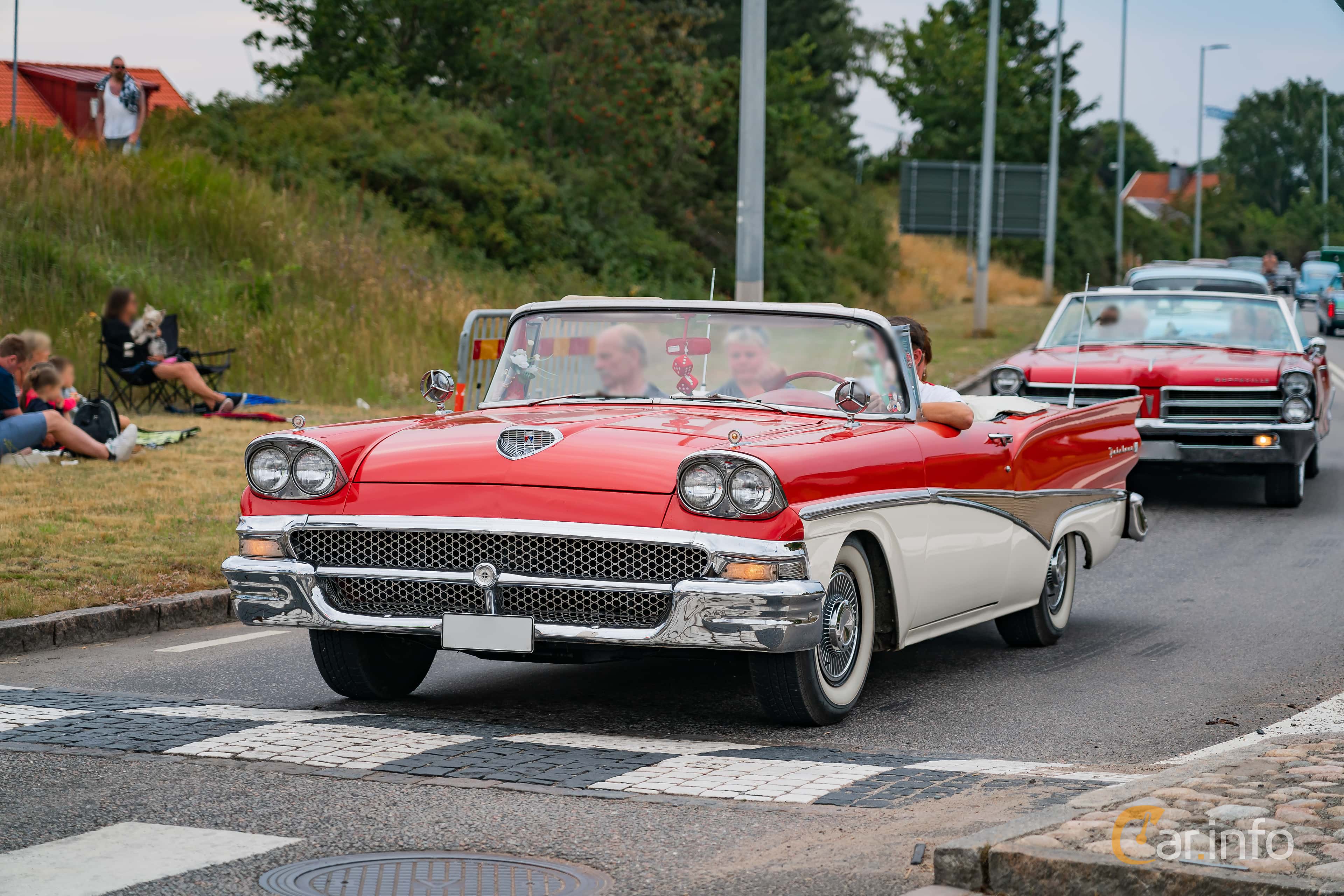Ford Fairlane 500 Sunliner 5.8 V8 Automatic, 305hp, 1958