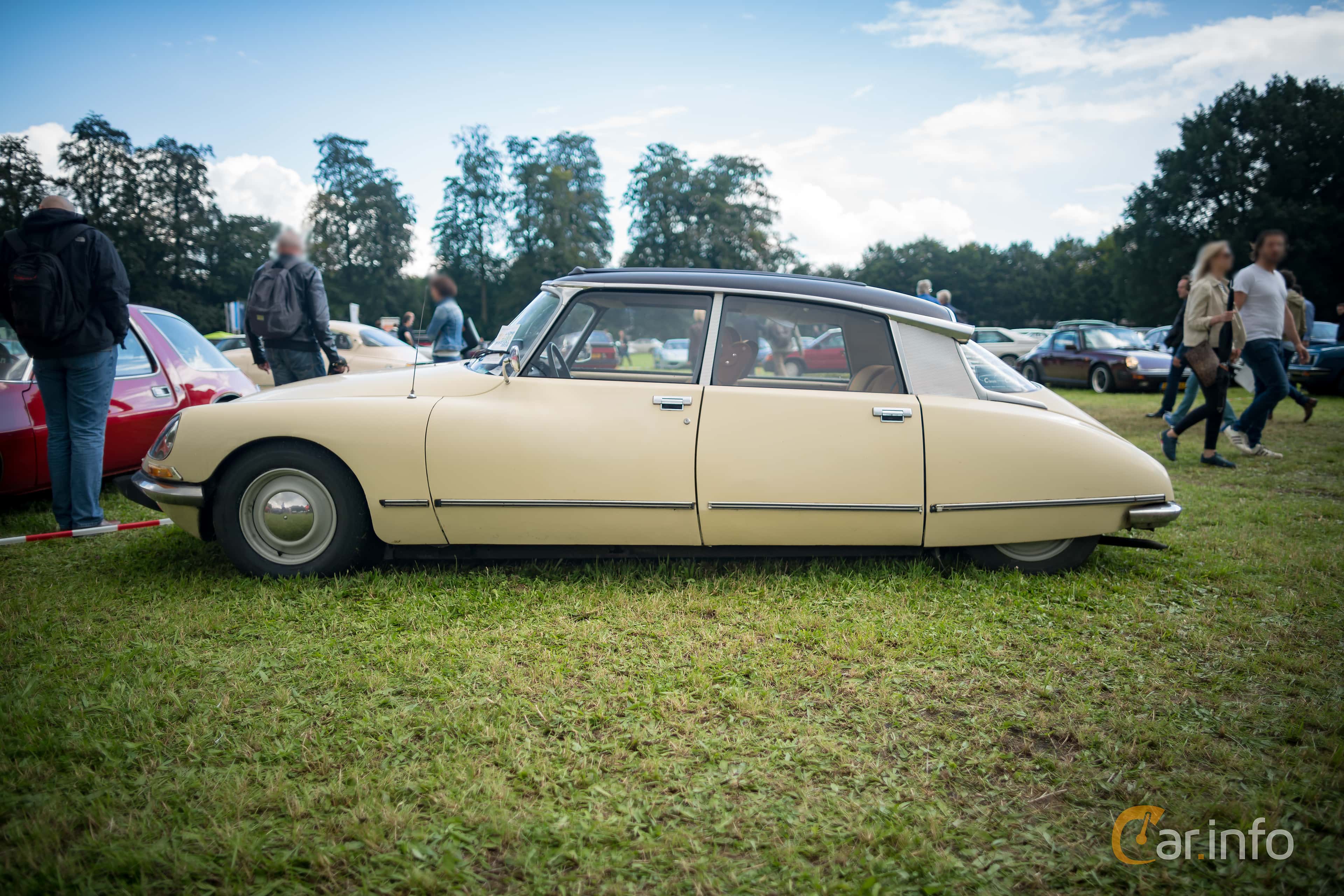 Citroën DS 20 Sedan 2.0 99hp, 1975