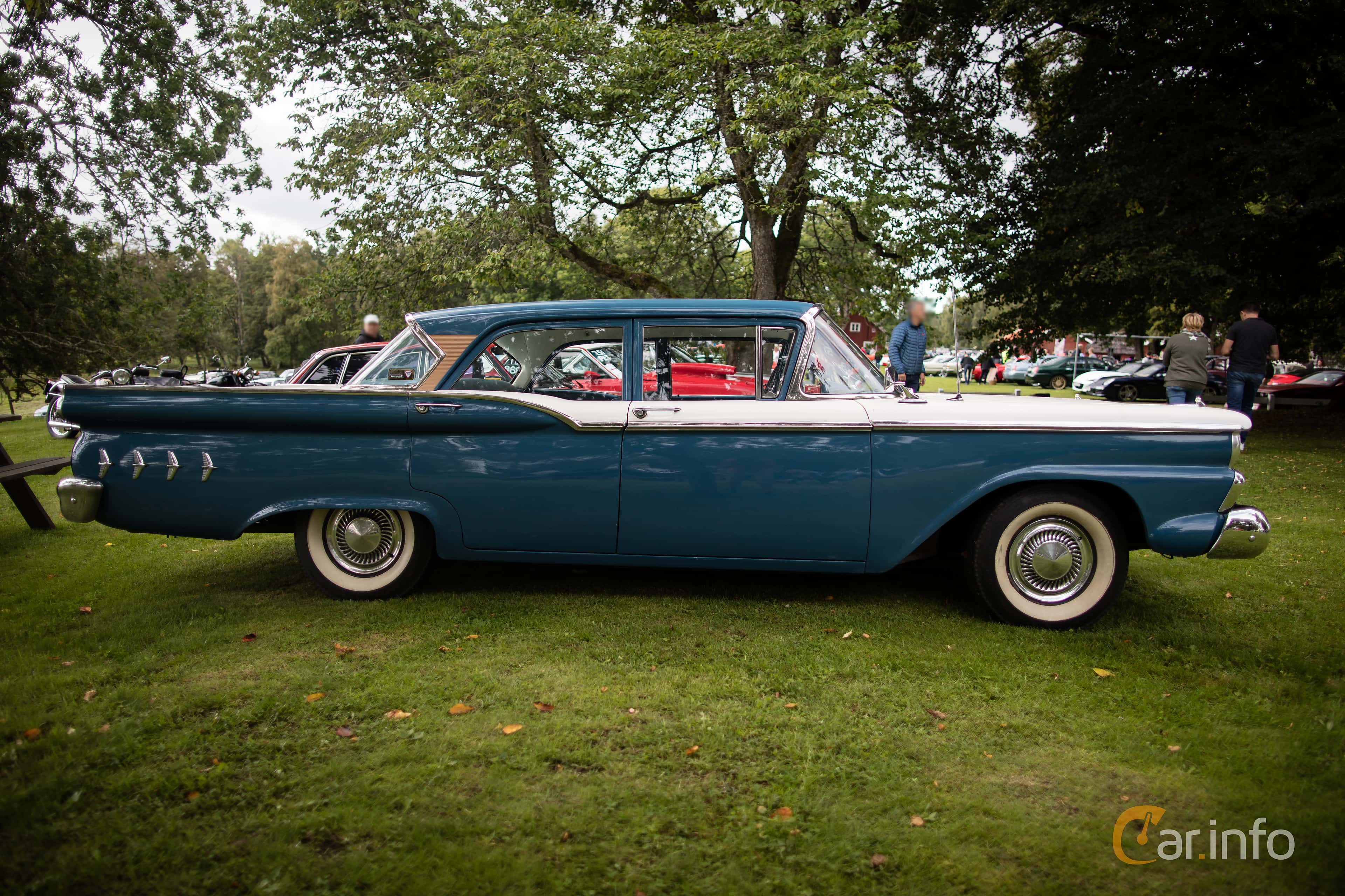 Ford Custom 300 Fordor Sedan 5.8 V8 Automatic, 305hp, 1959