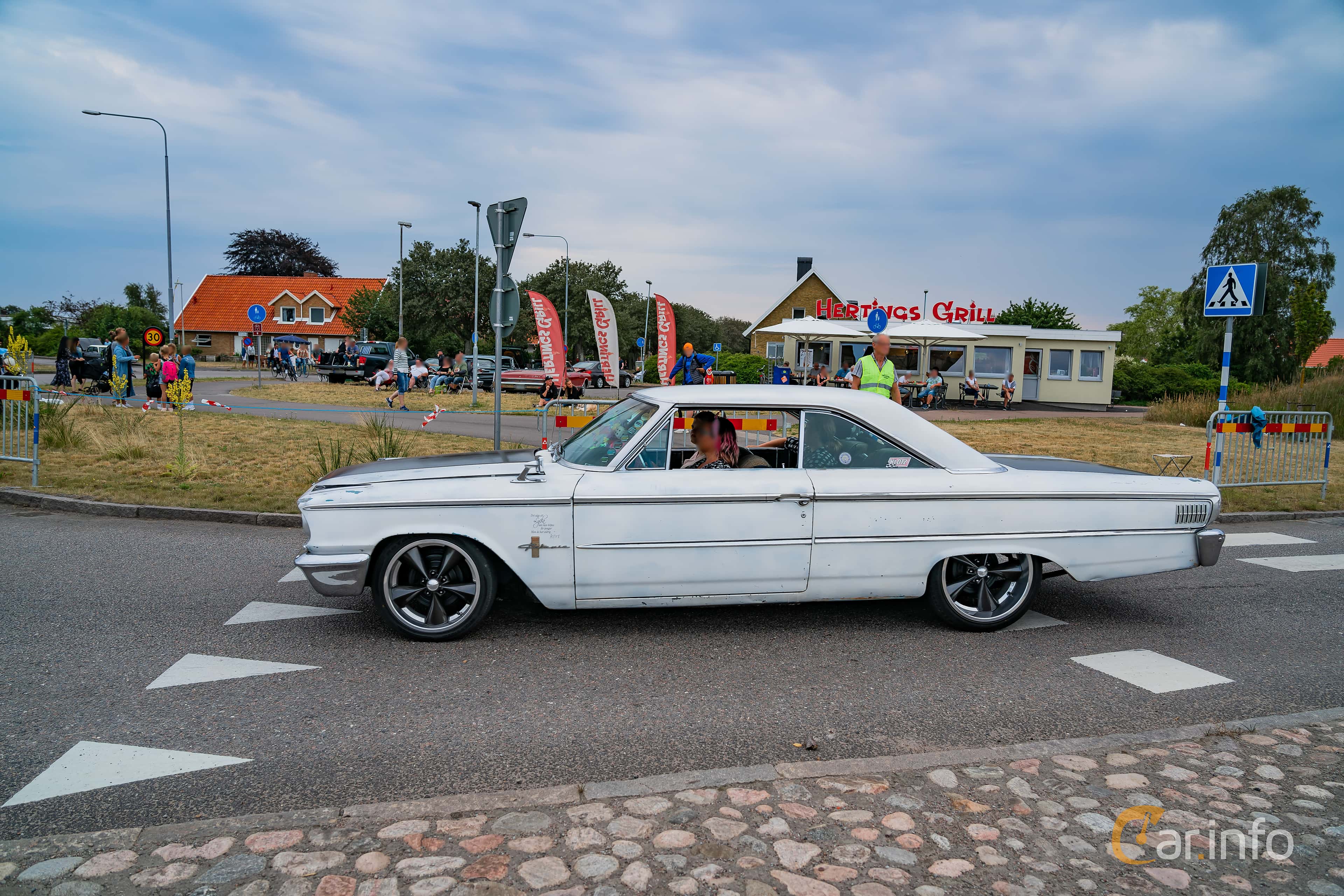 Ford Galaxie 500/XL Sports Hardtop 5.8 V8 Automatic, 223hp, 1963