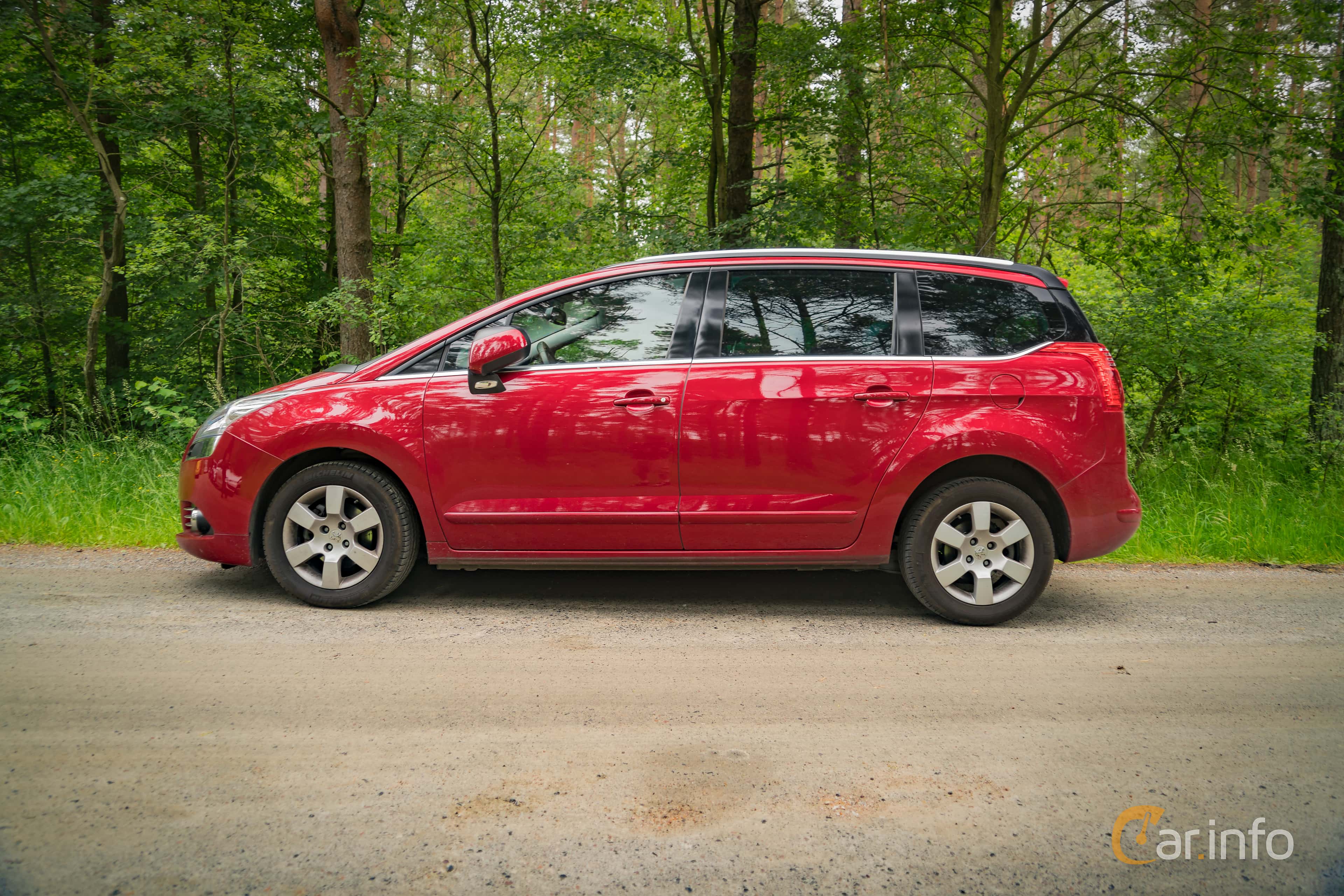 Peugeot 5008 1.6 HDi FAP EGS, 111hp, 2012
