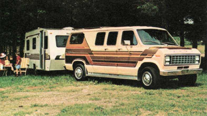 Ford Econoline E-350 Conversion Van 5.8 V8 SelectShift, 152hp, 1982