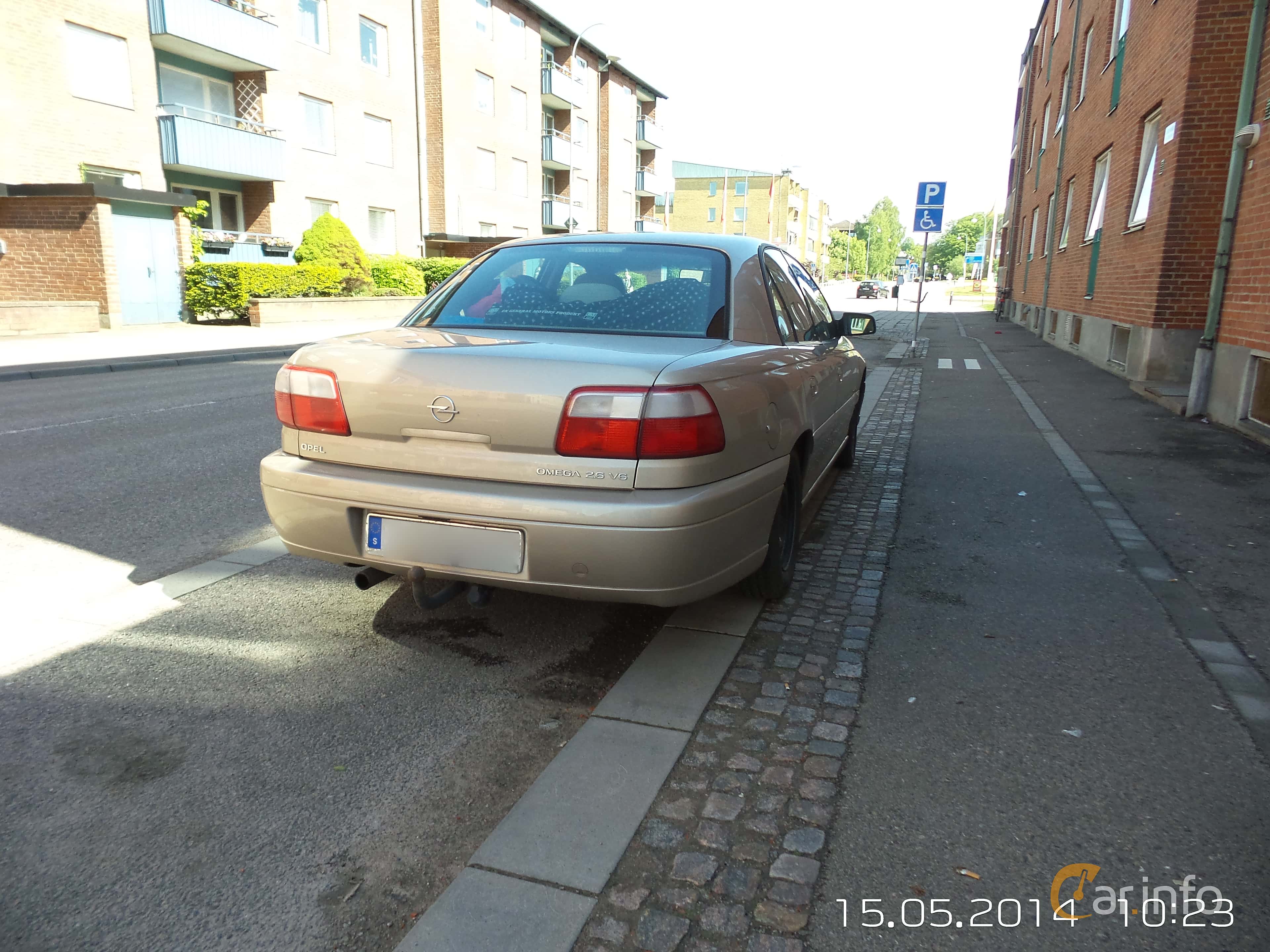 Opel Omega 2.6 V6 Manual, 180hp, 2001