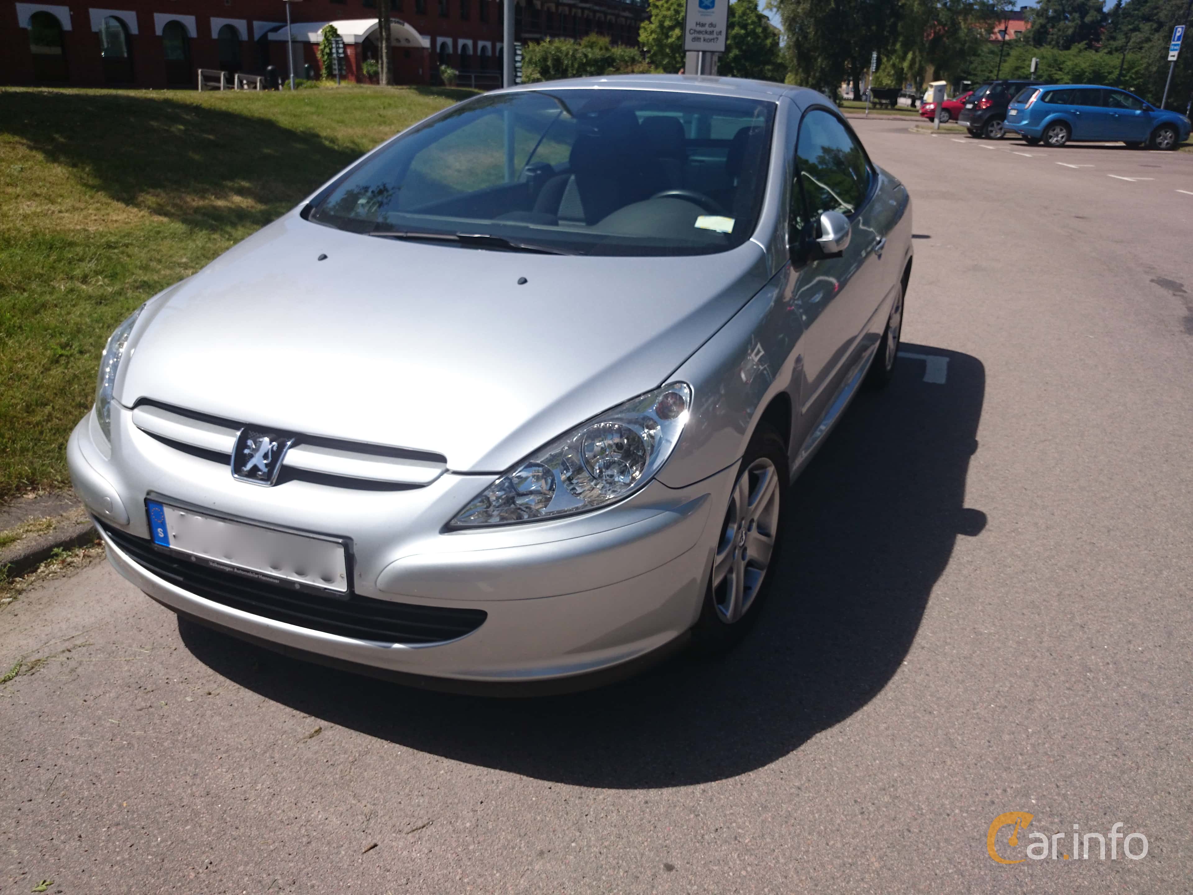 Peugeot 307 CC 2.0 Manual, 136hp, 2004
