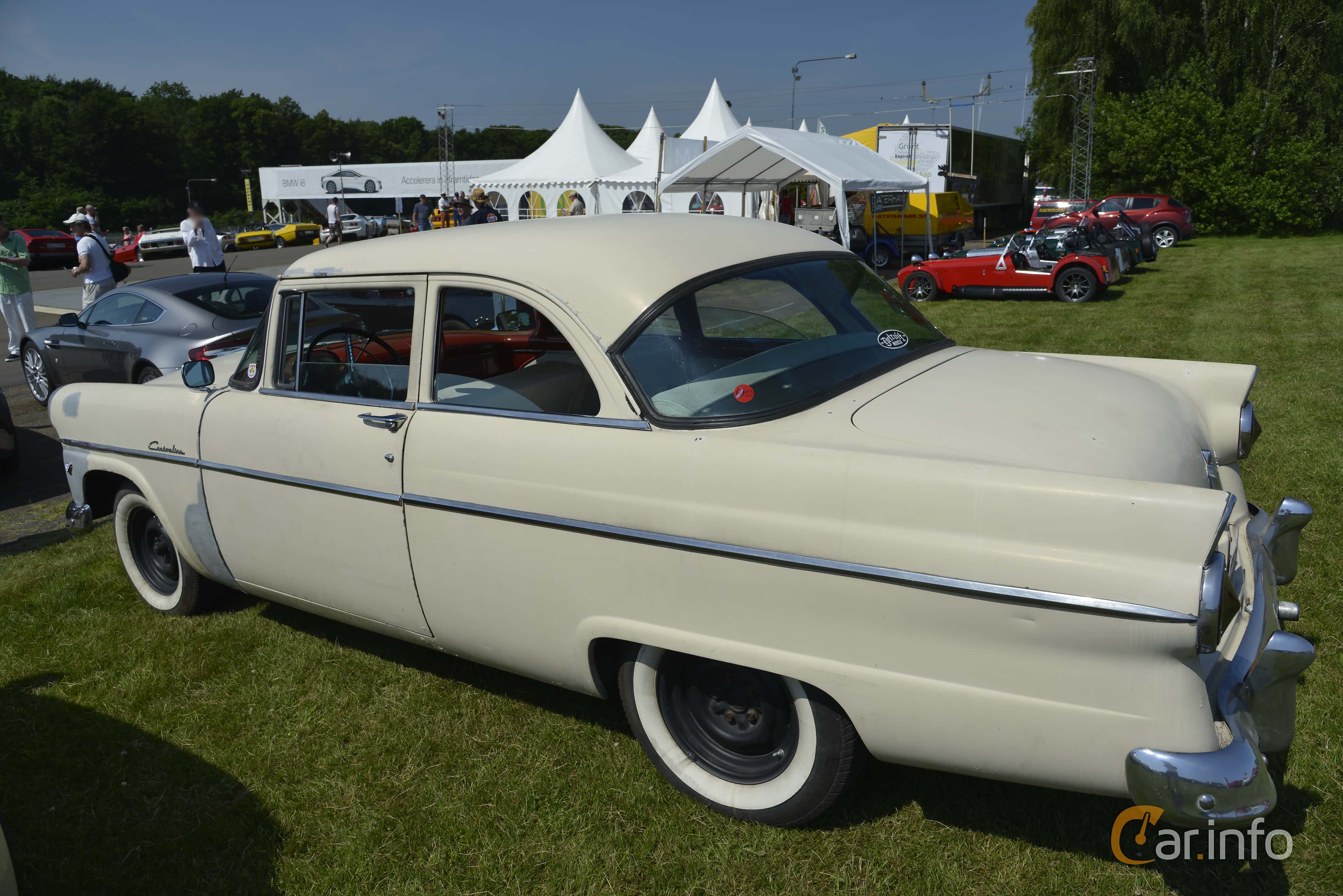 Ford Customline Tudor Sedan 4.5 V8 165hp, 1955