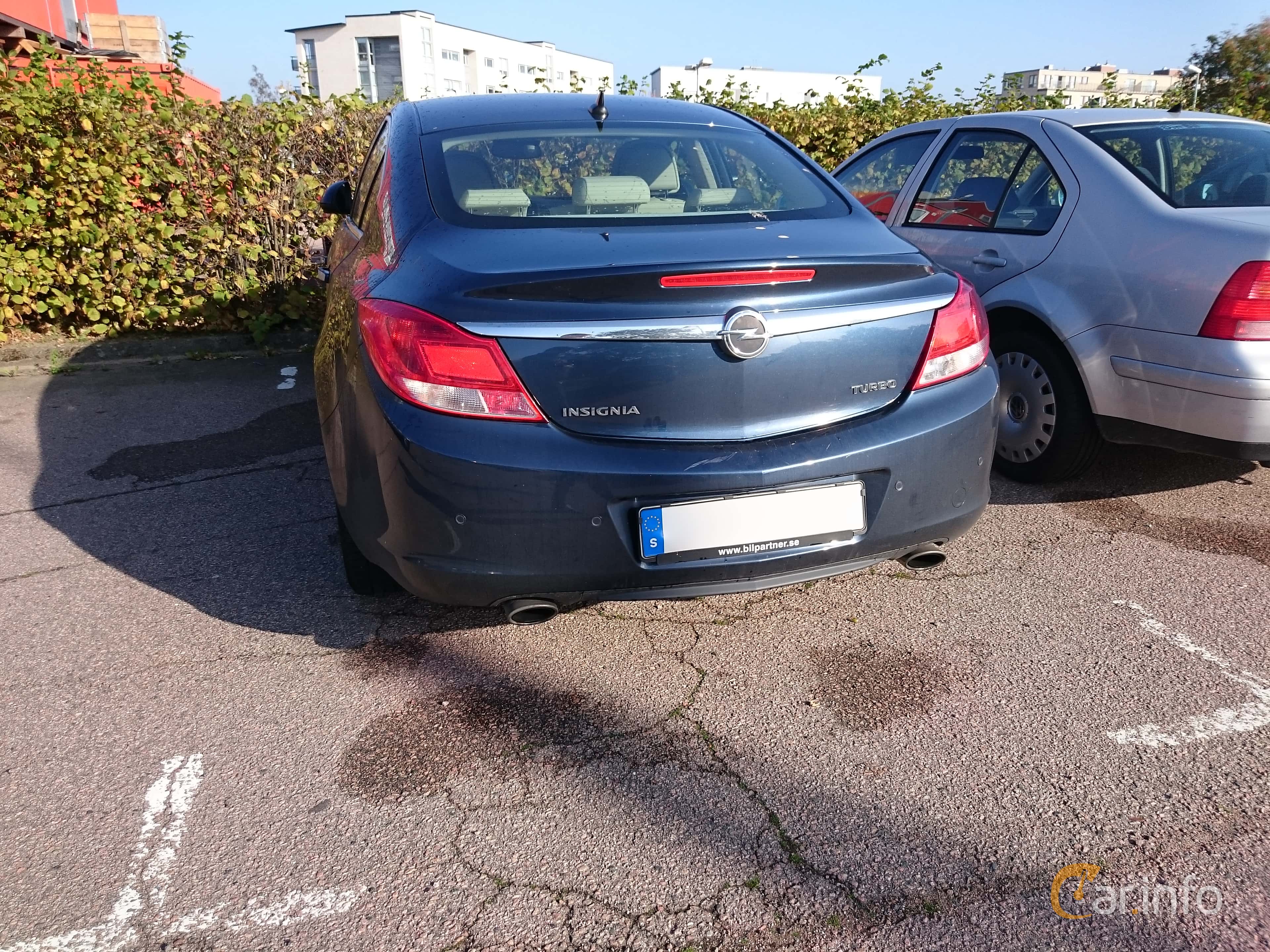 Opel Insignia Sedan 2.0 Turbo  Automatic, 220hp, 2011