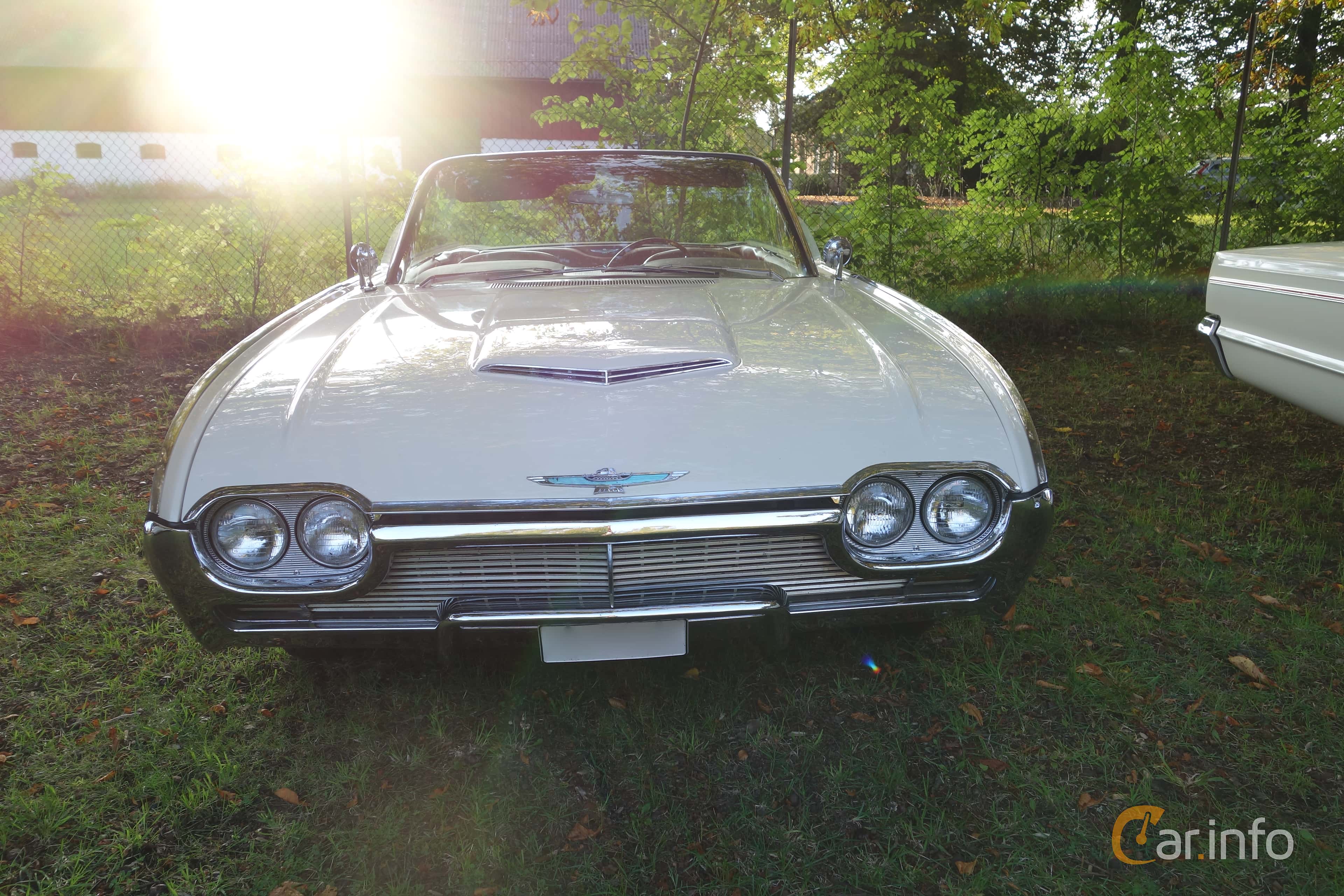 Ford Thunderbird Convertible 6.4 V8 Automatic, 305hp, 1961