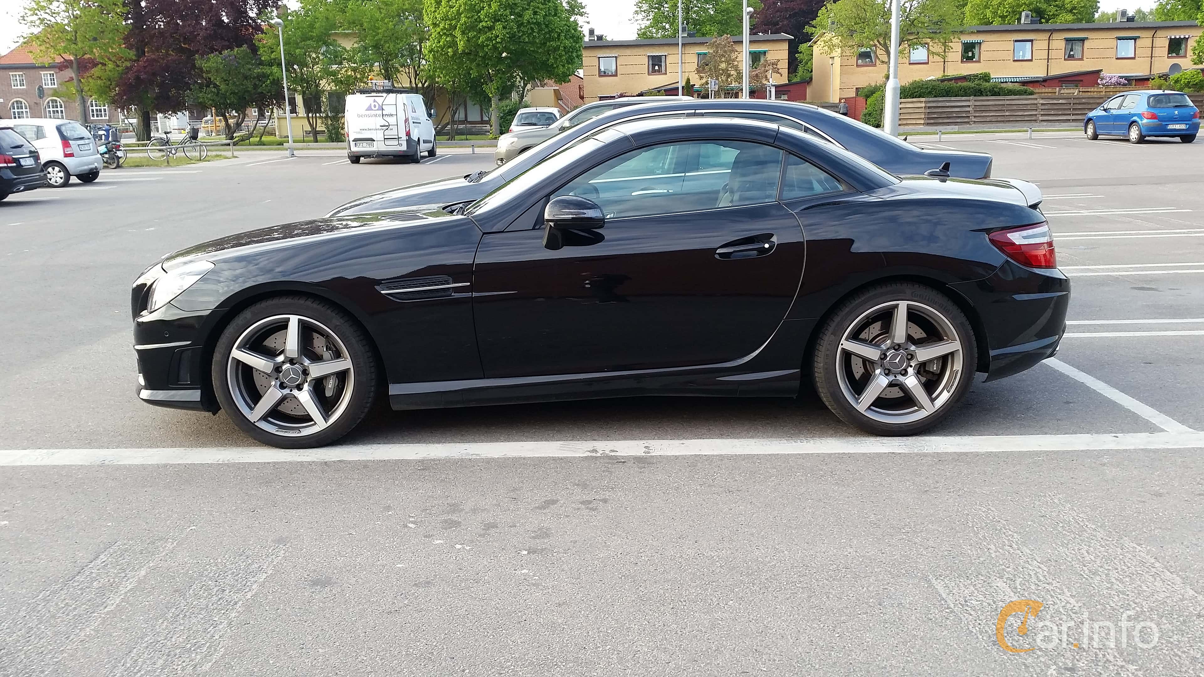 Mercedes-Benz SLK 55 AMG  AMG SpeedShift Plus 7G-Tronic, 421hp, 2012