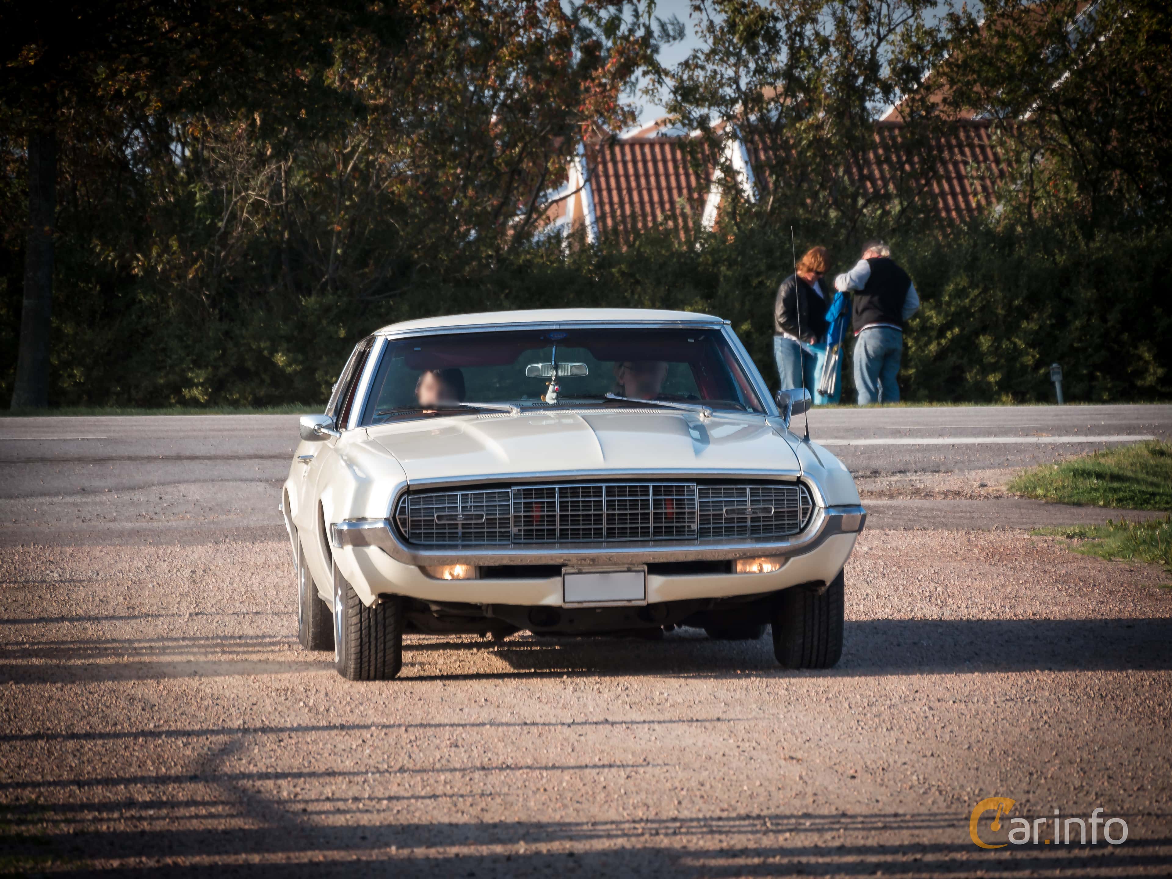 Ford Thunderbird 2-door Hardtop 6.4 V8 Automatic, 320hp, 1968