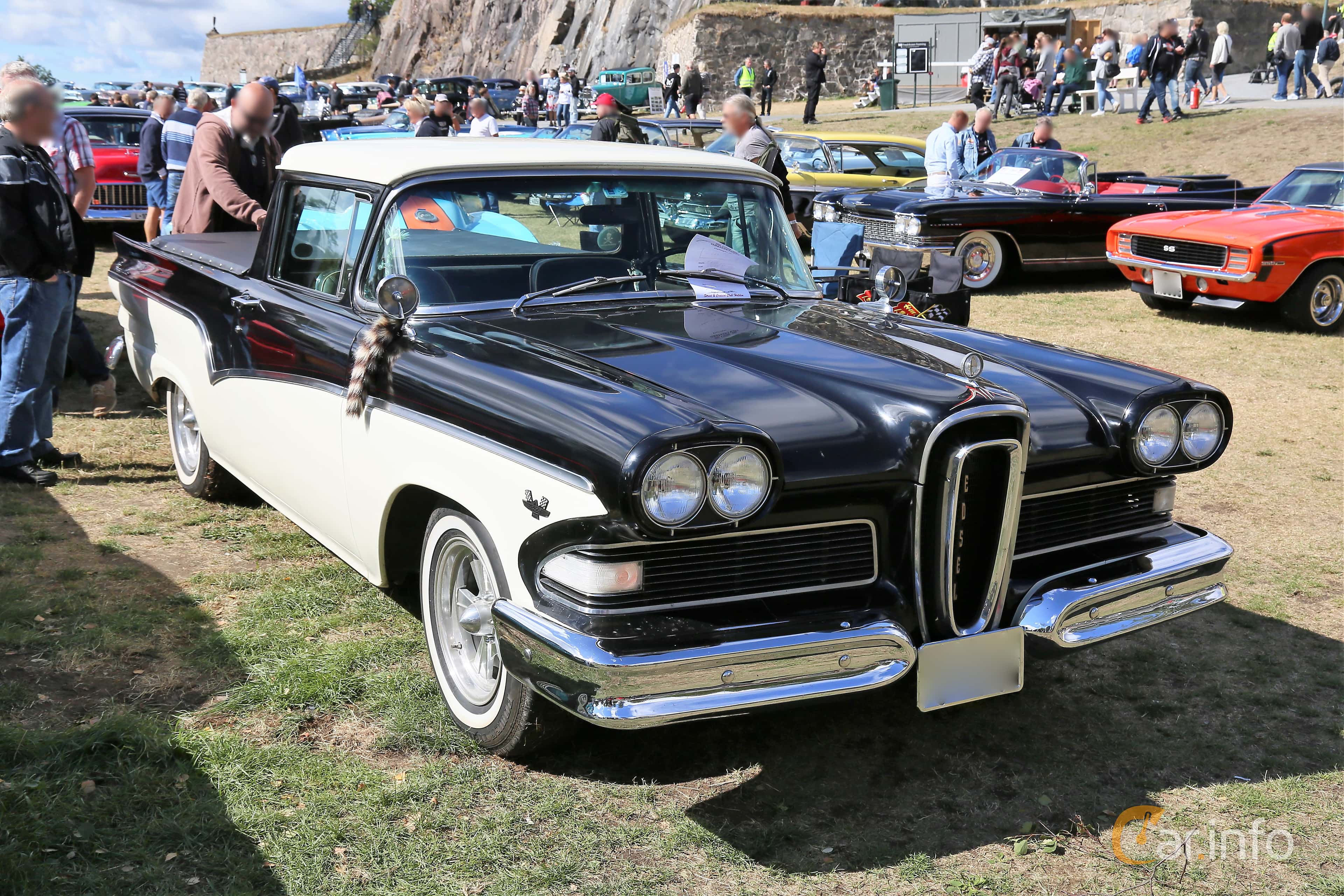 Ford Ranchero 3.7 146hp, 1957