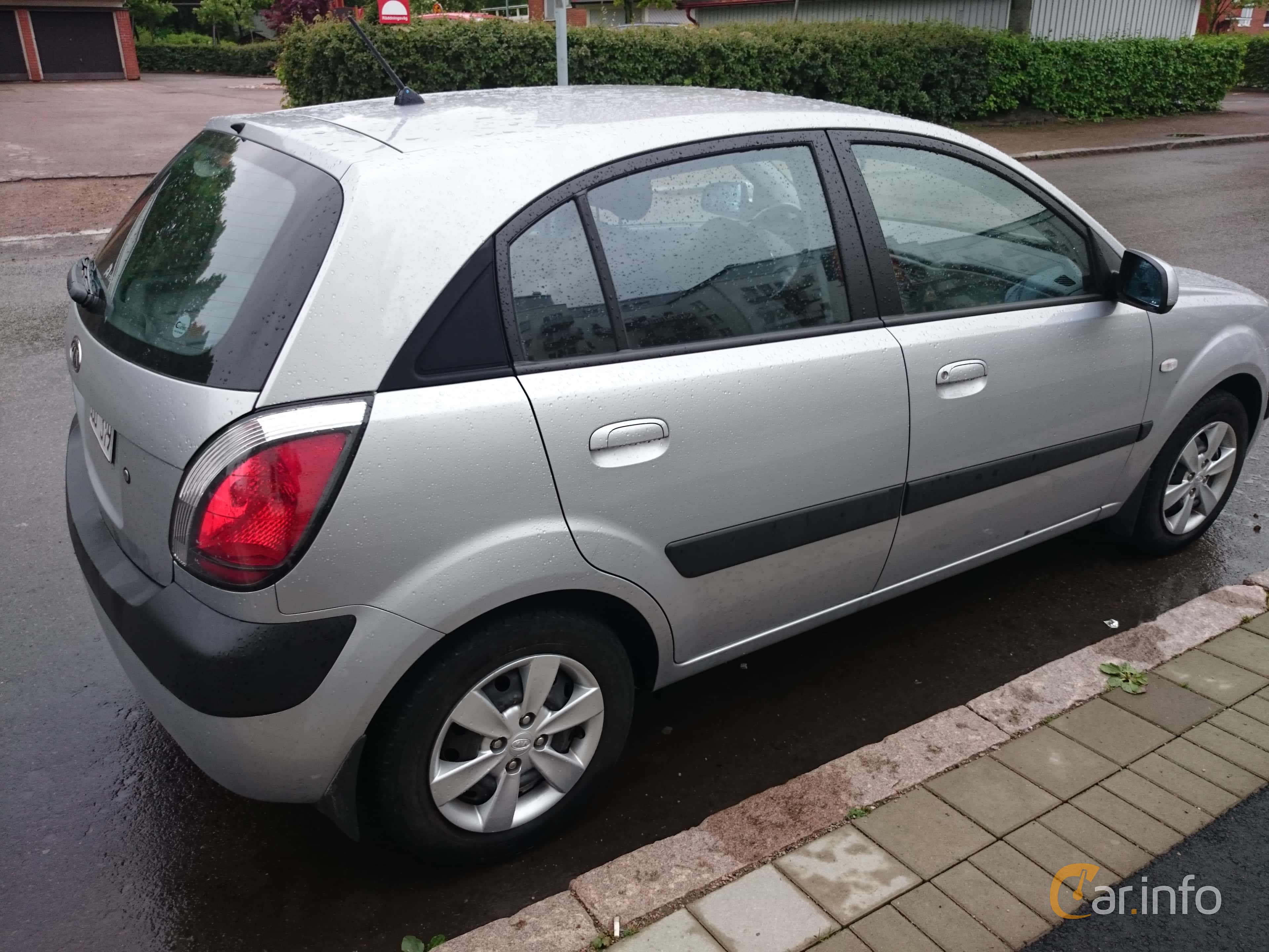 Kia Rio 1.6 CVVT Manual, 112hp, 2010