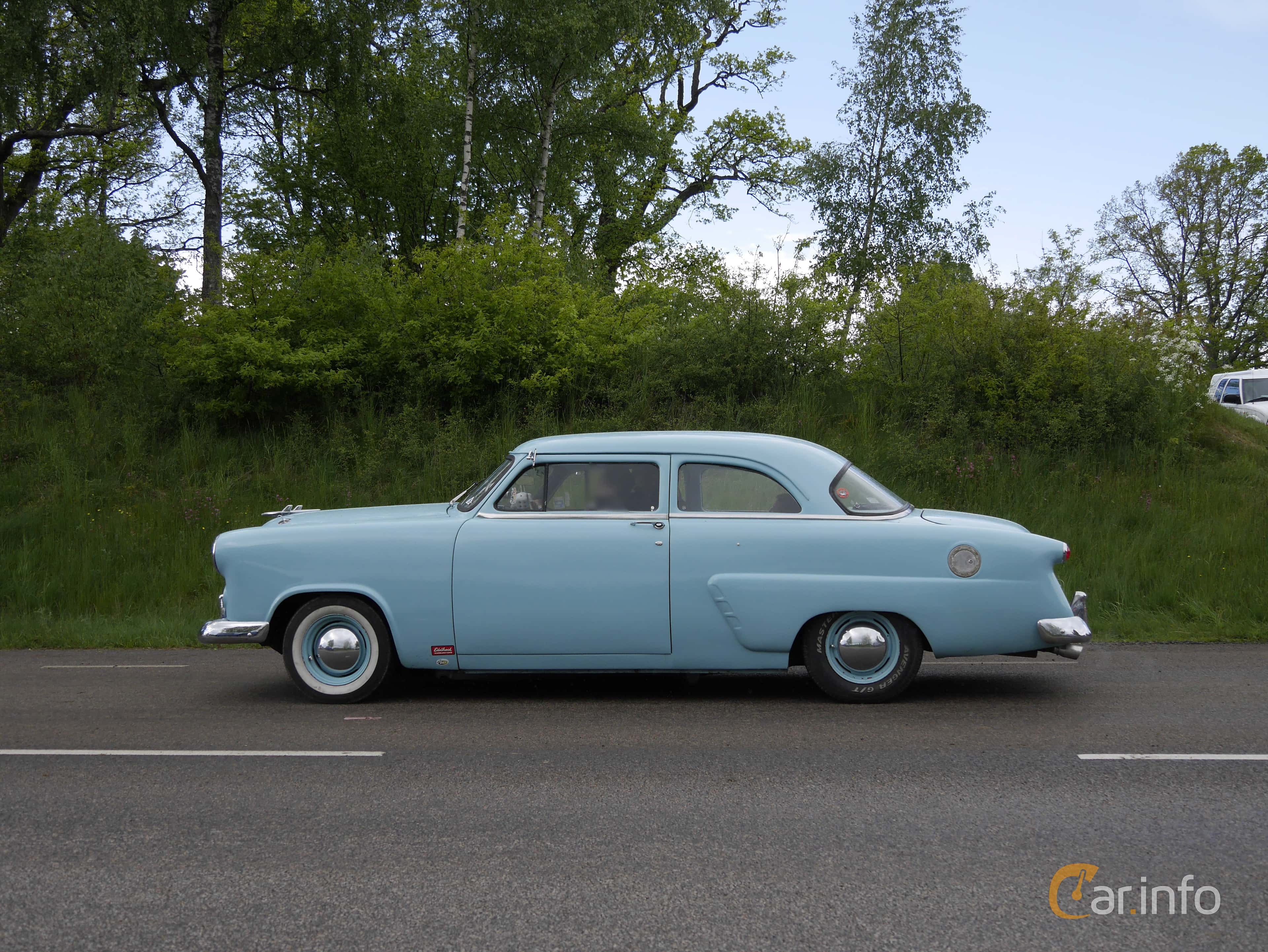 Ford Mainline Tudor Sedan 3.9 V8 Automatic, 112hp, 1953