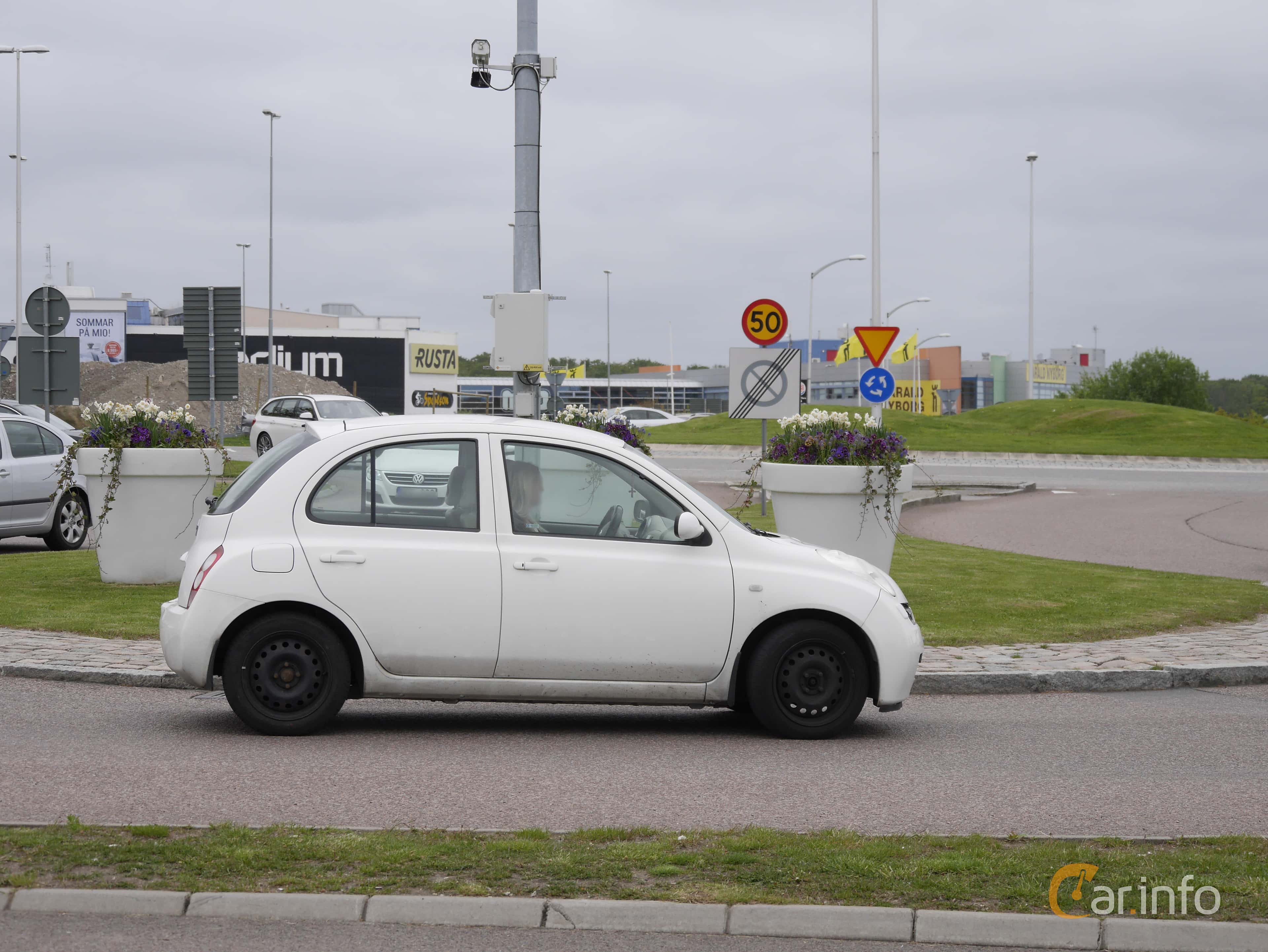 Nissan Micra 5-door 1.2 80hp, 2003