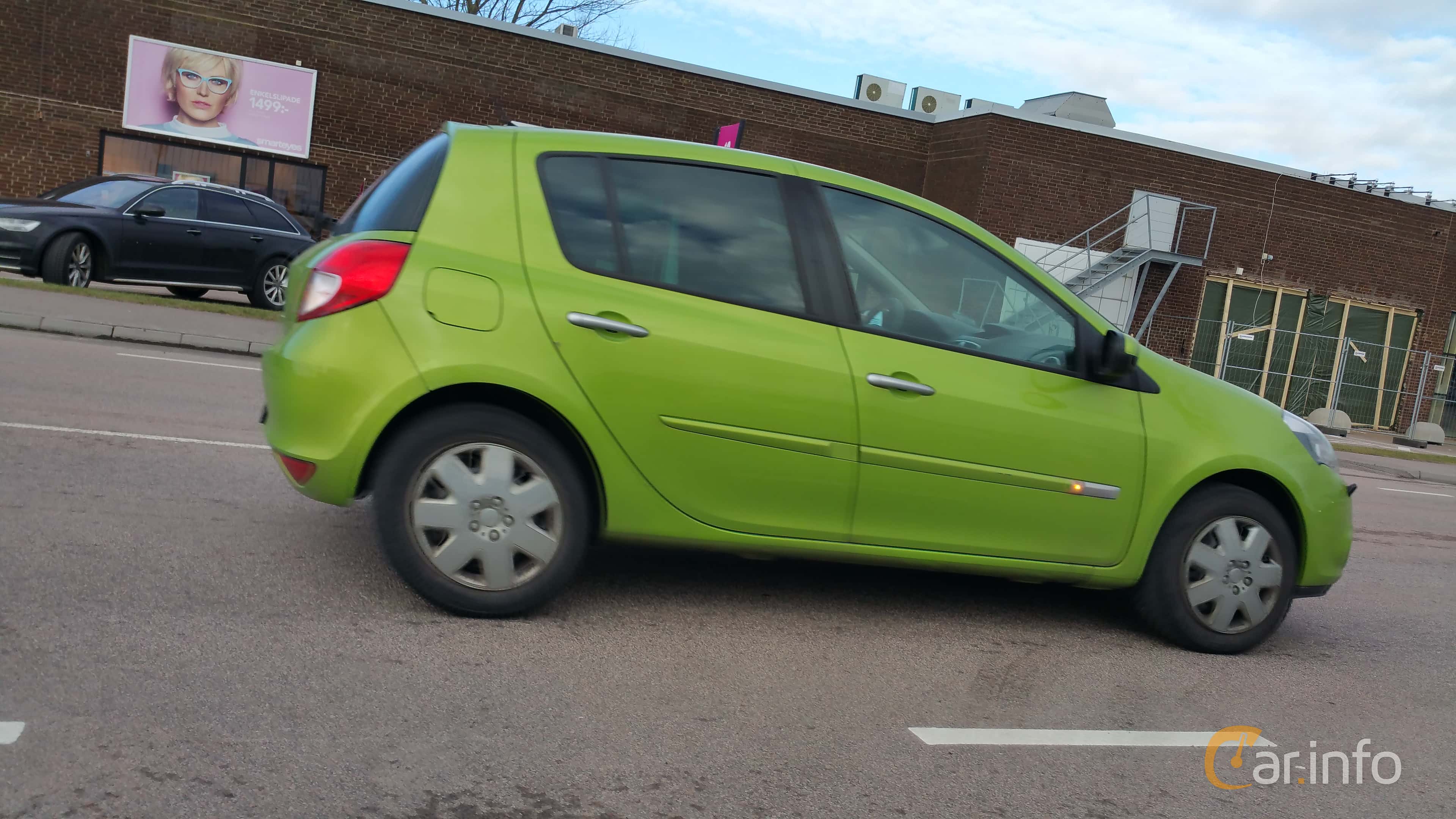 Renault Clio 5-door Hatchback 1.4 Automatic, 98hp, 2013