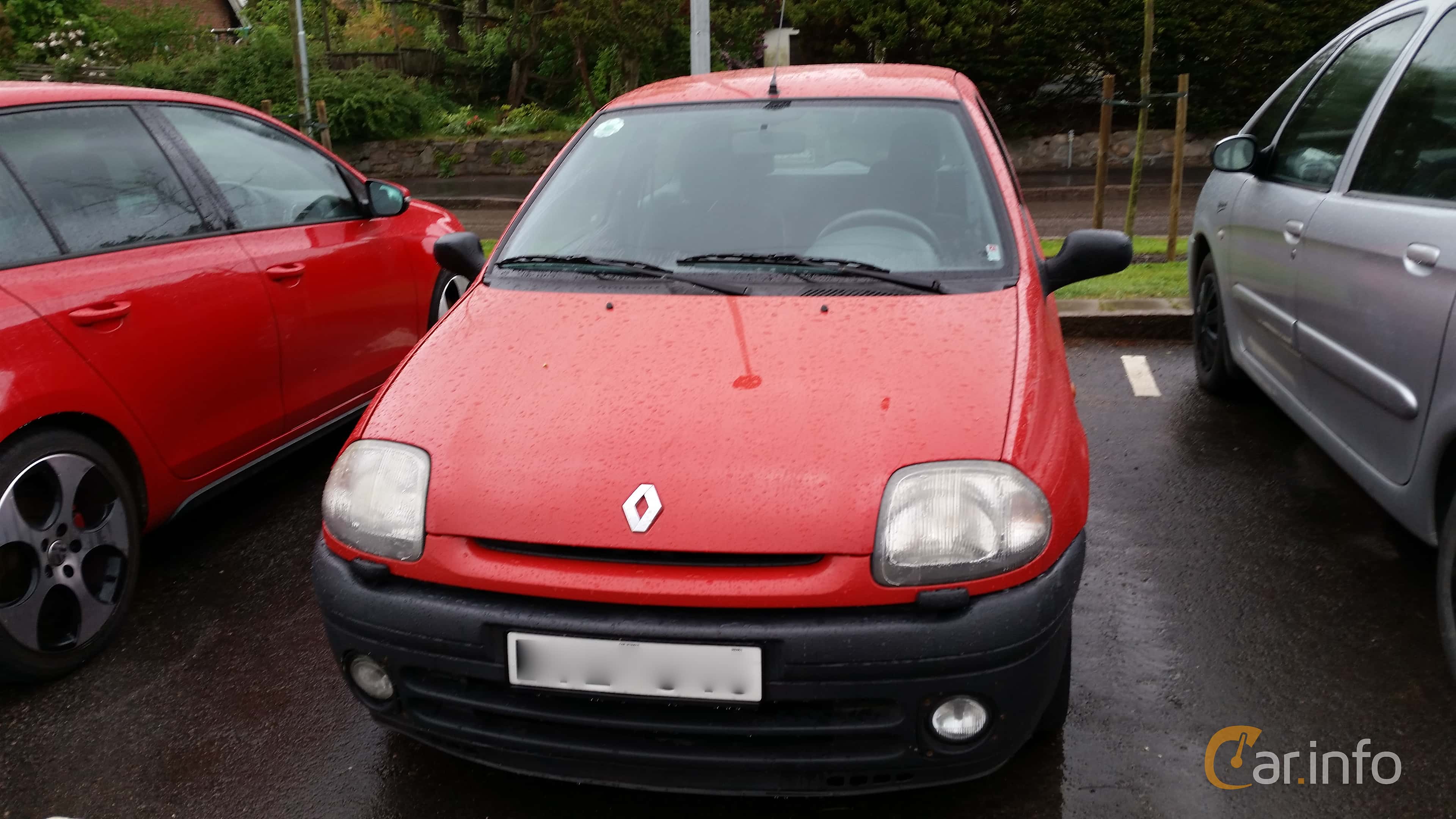 Renault Clio 3-door Hatchback 1.4 Manual, 75hp, 1999