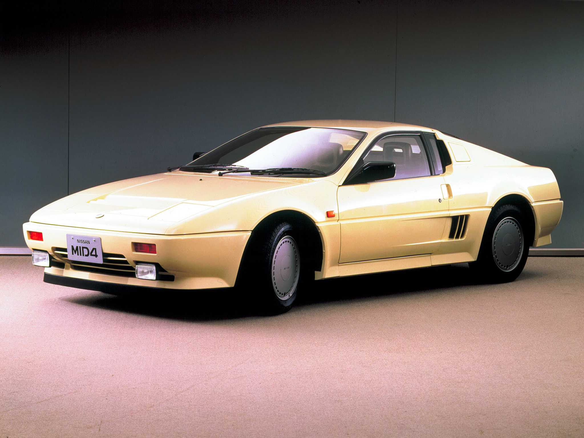 Nissan Mid4 3.0 V6 AWD Manual, 329hp, 1985