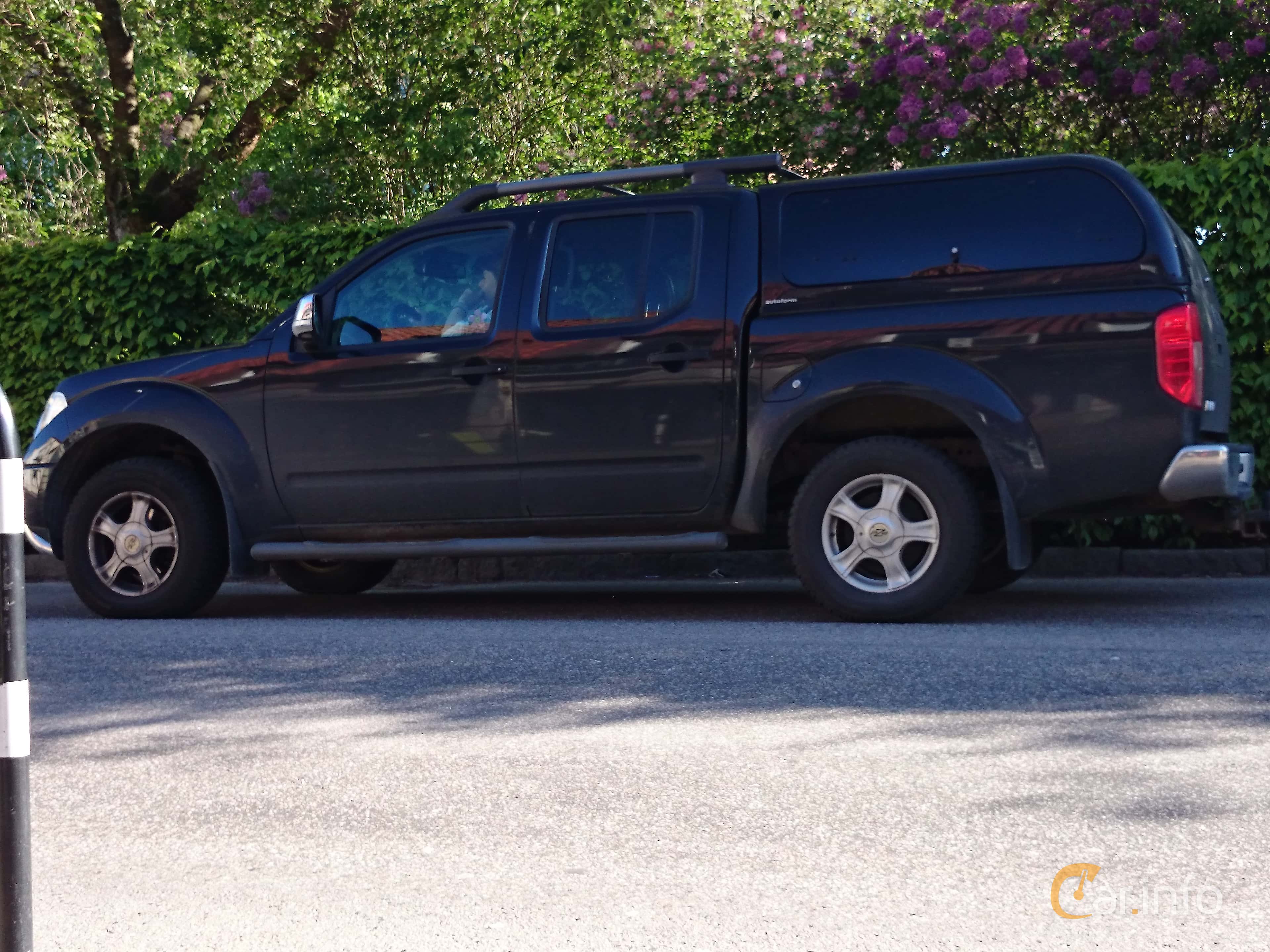 Nissan Navara Double Cab 2.5 dCi 4x4 Automatic, 171hp, 2013