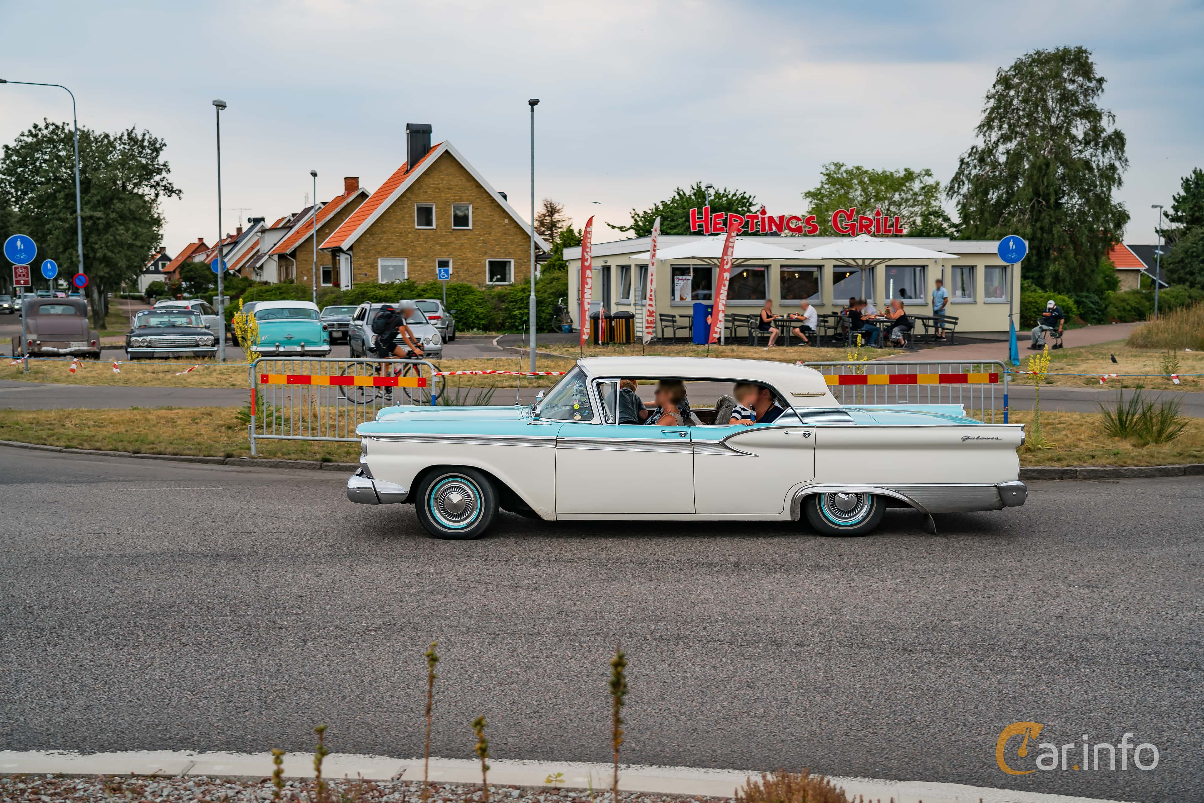 Ford Galaxie Town Victoria 5.4 V8 Automatic, 228hp, 1959