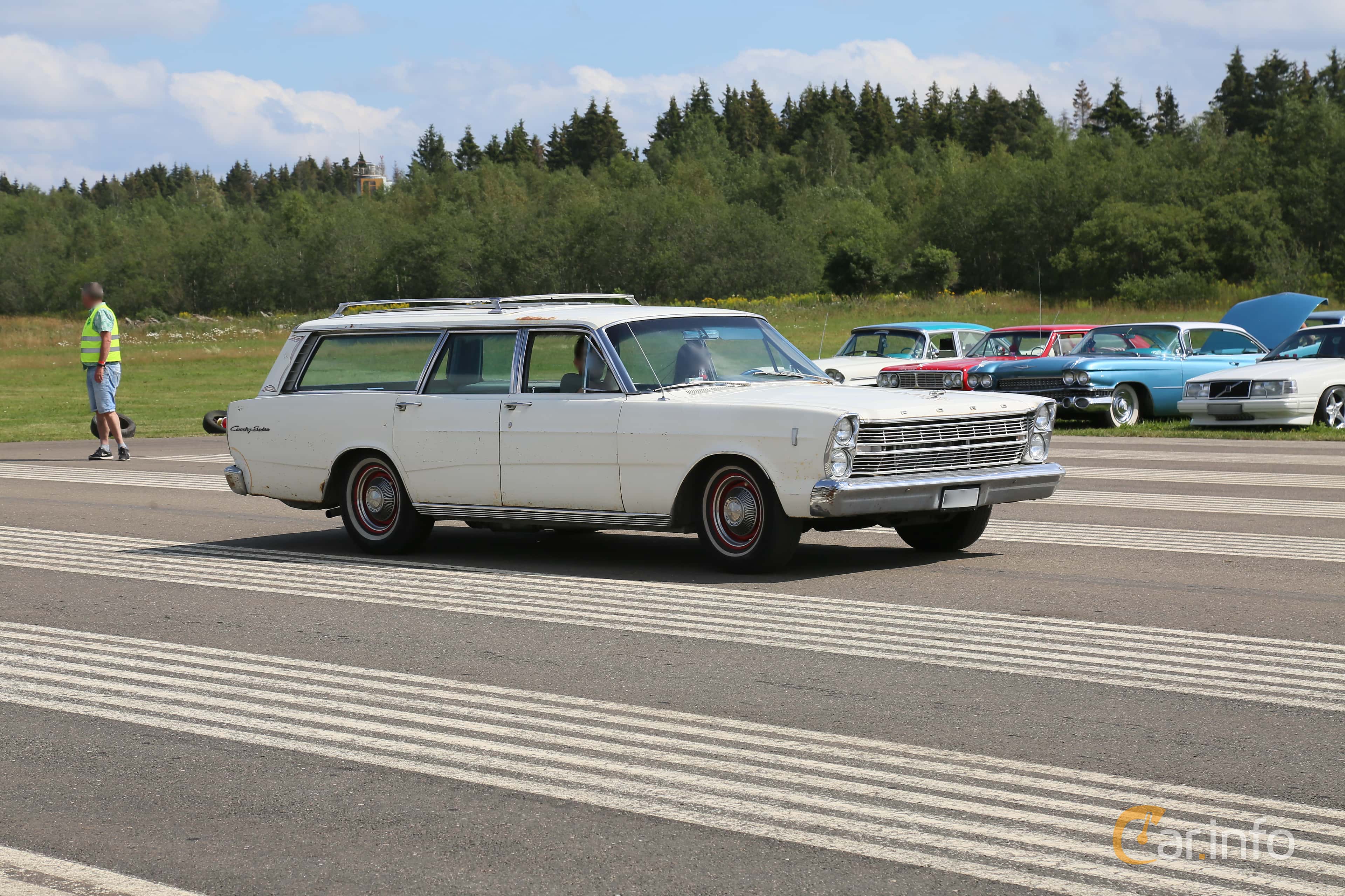 Ford Country Sedan 2-seat 4.7 V8 Automatic, 203hp, 1966