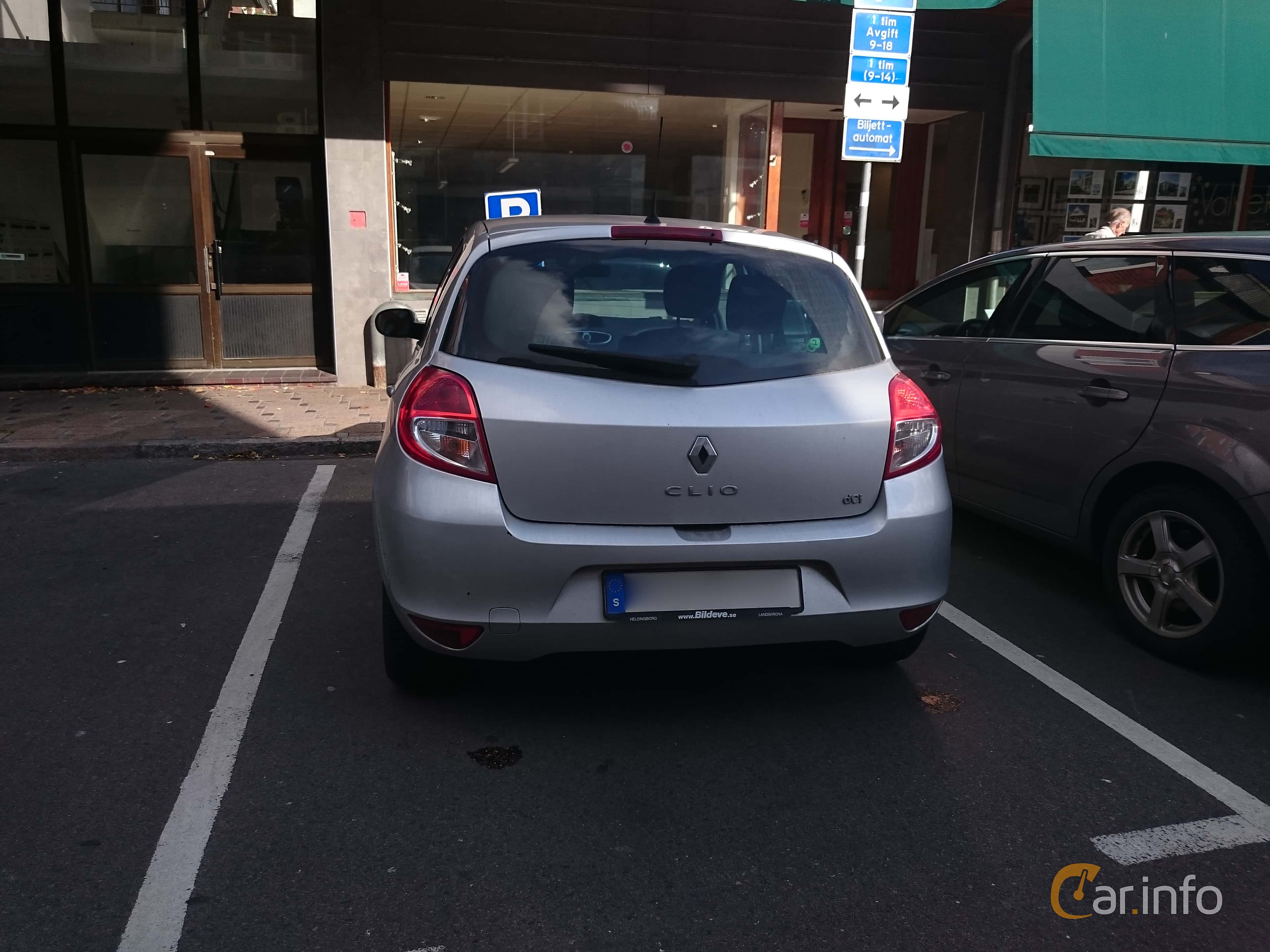 Renault Clio 5-door Hatchback 1.5 dCi Manual, 90hp, 2011