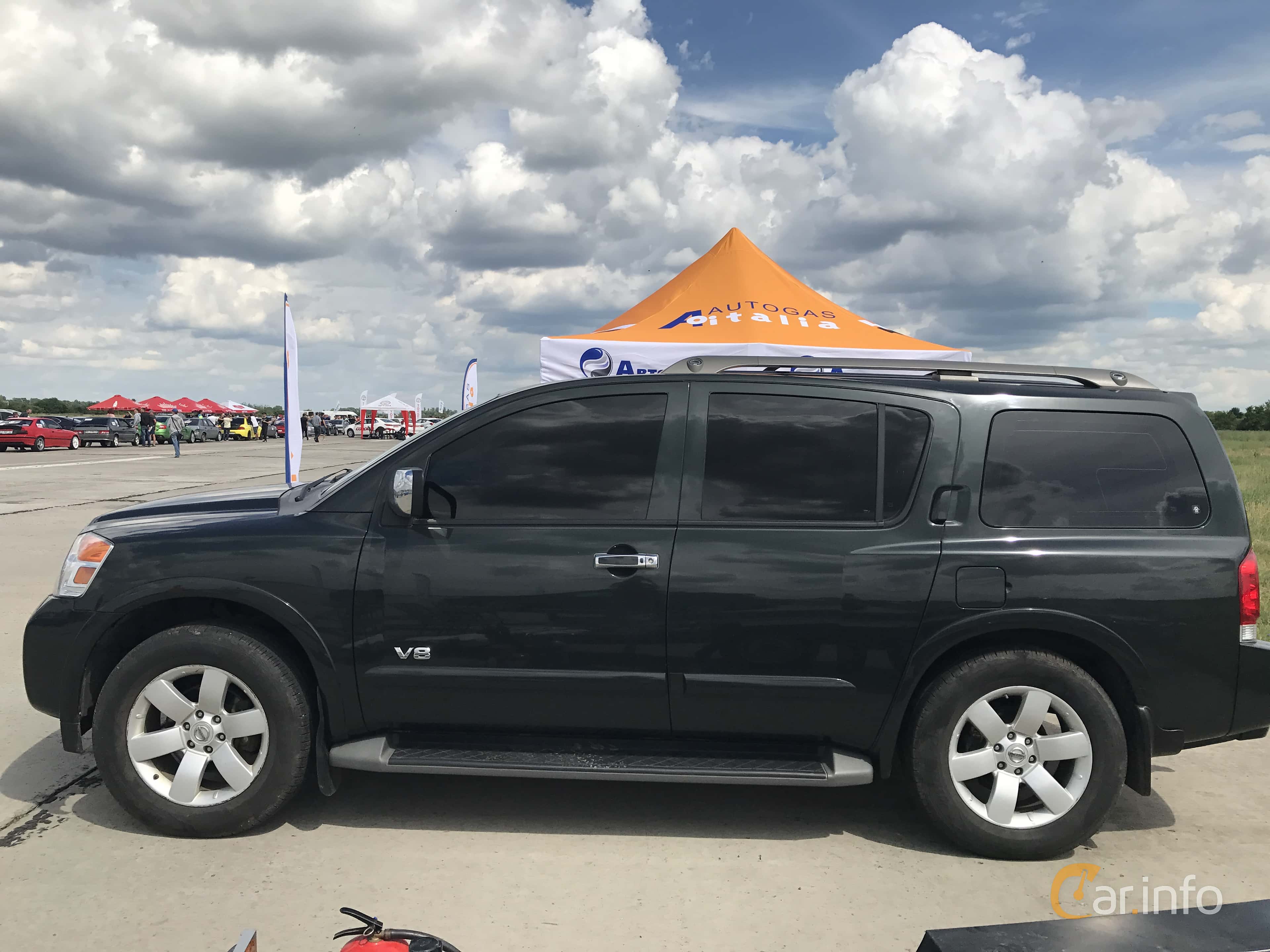 Nissan Armada 5.6 V8 Automatic, 321hp, 2014