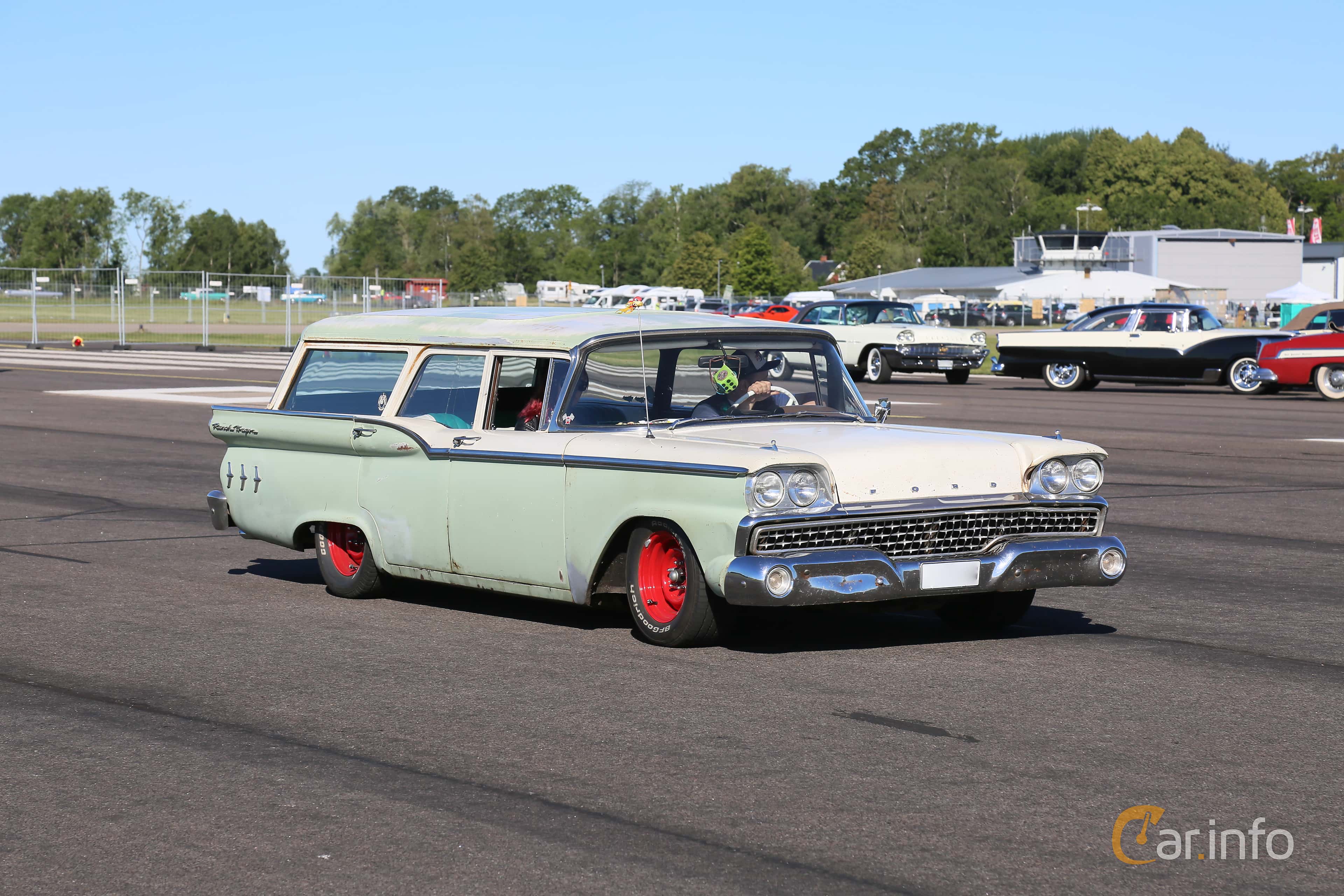 Ford Ranch Wagon 5.8 V8 305hp, 1959