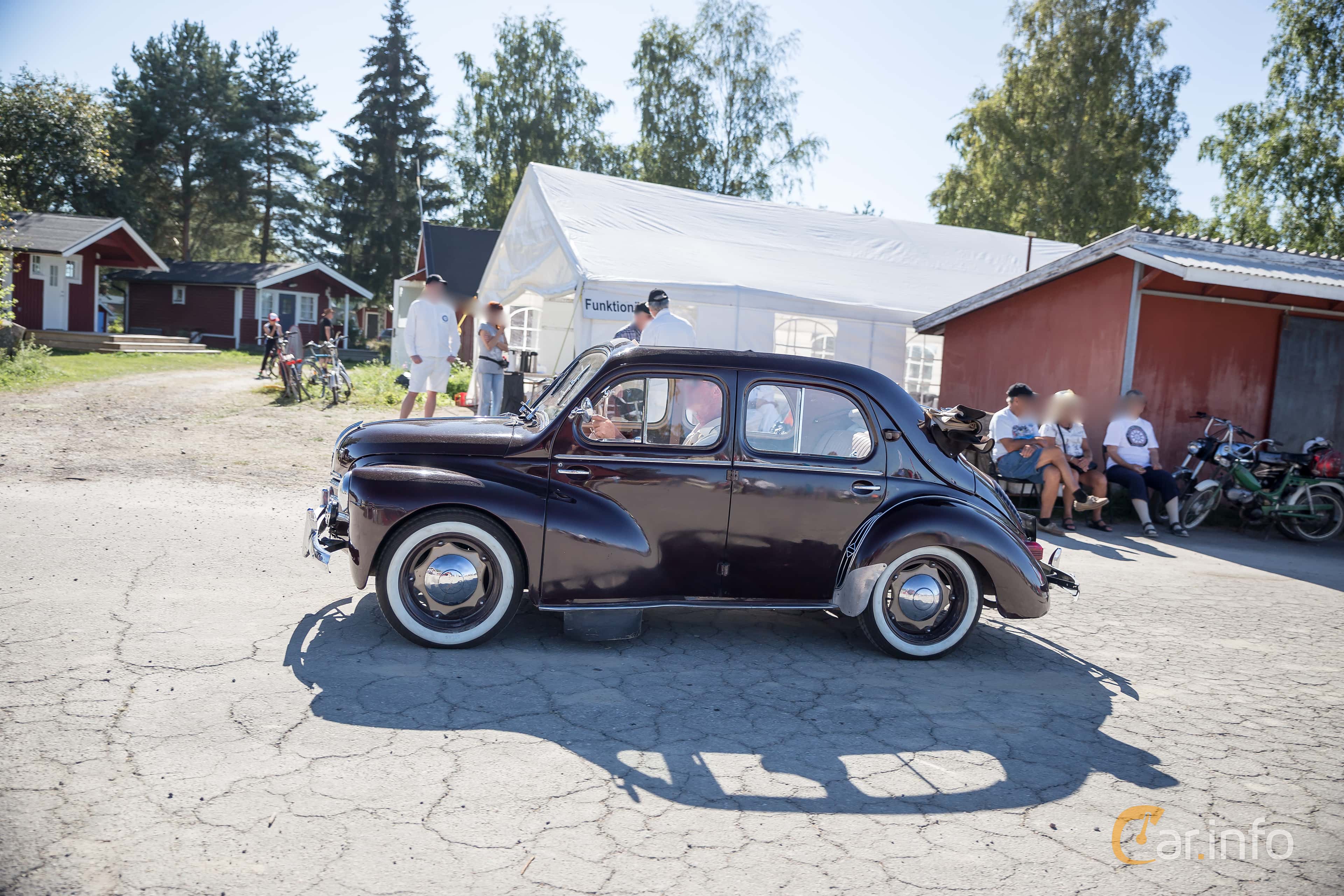 Renault 4CV Convertible 0.8 Manual, 18hp, 1947