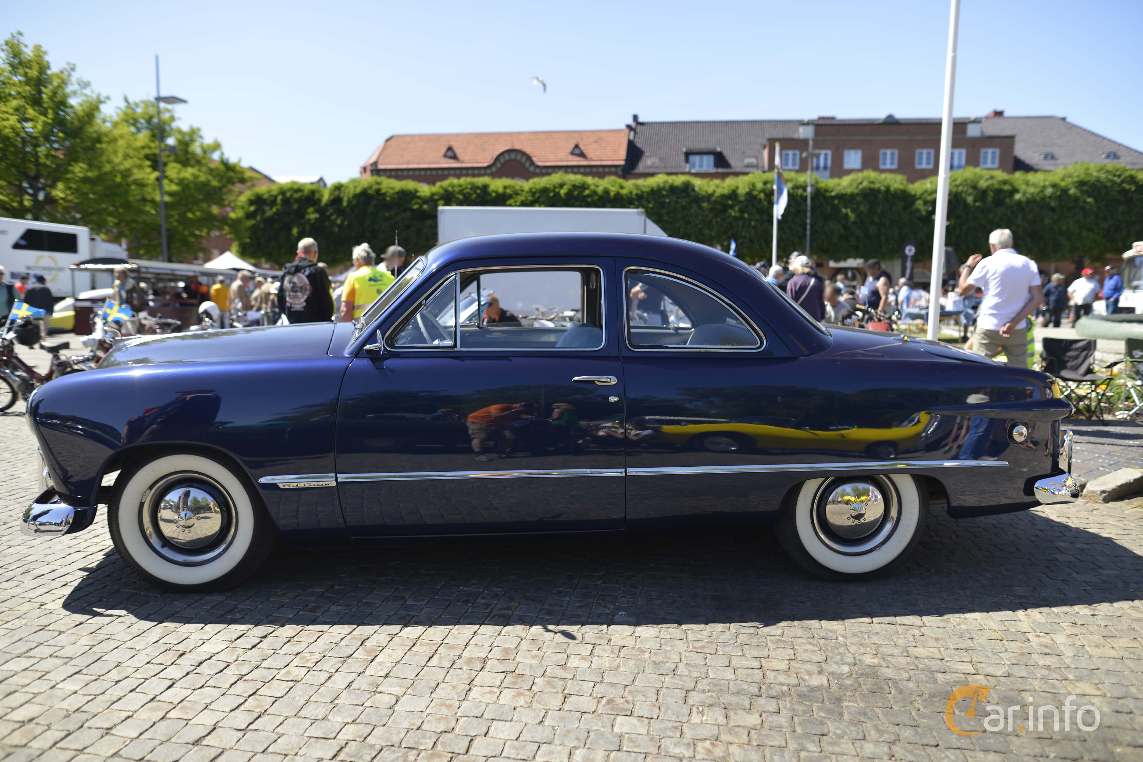 Ford Custom Coupé 3.9 V8 102hp, 1949