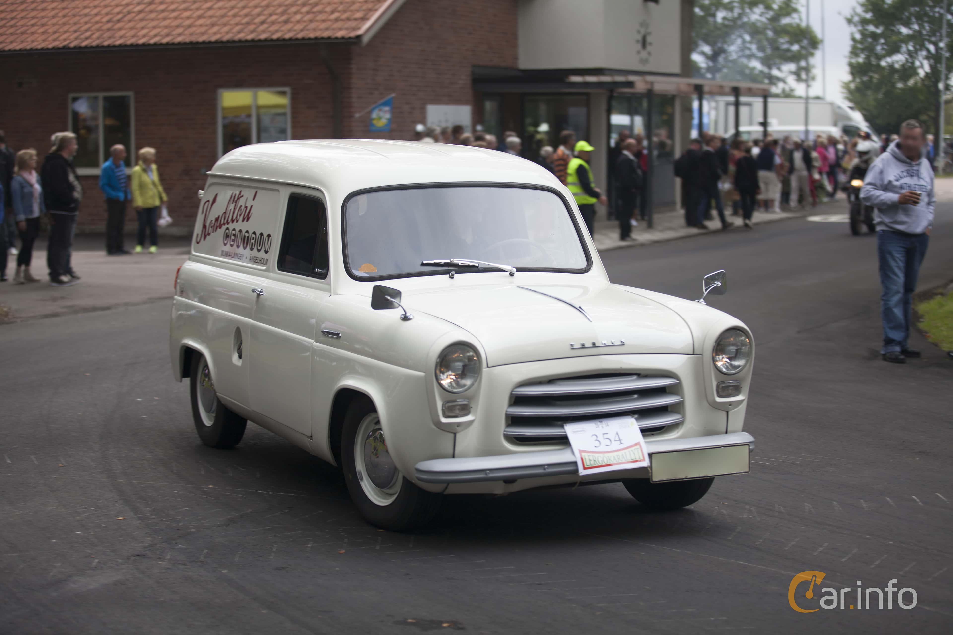 Ford Thames 300E 1.2 Manual, 37hp, 1954