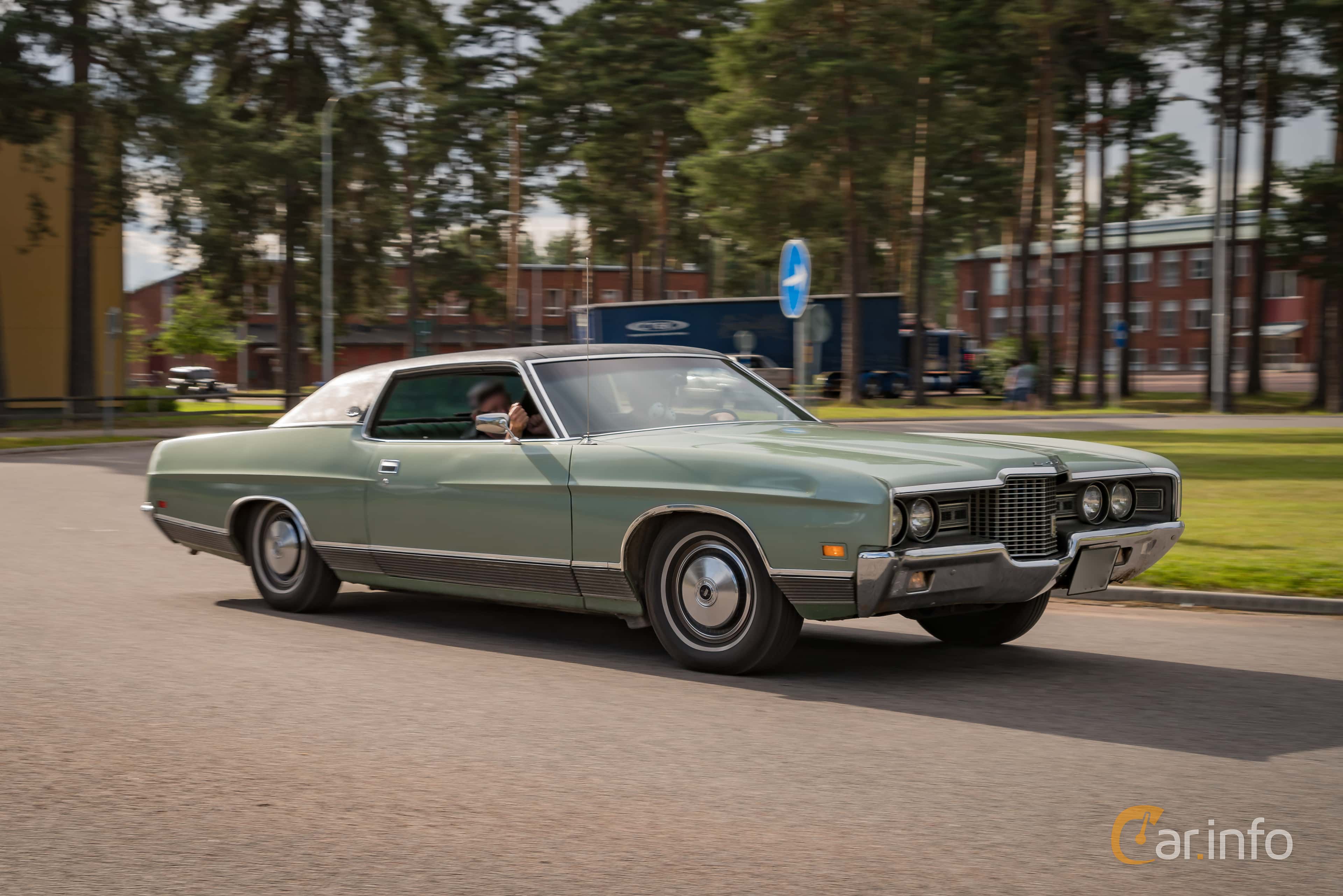 Ford LTD 2-door Hardtop 6.6 V8 Automatic, 264hp, 1971