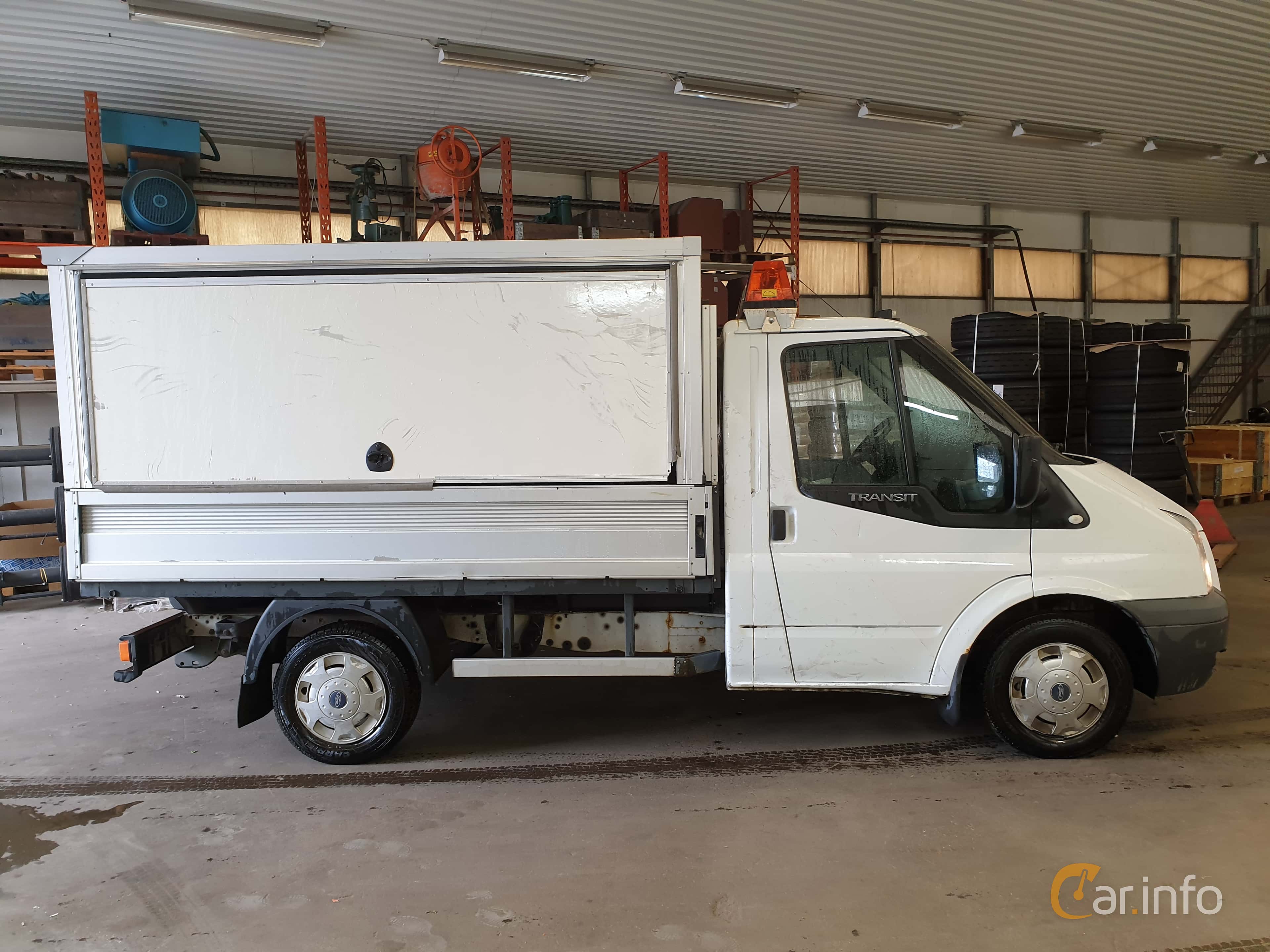 Ford Transit Chassis Cab 3000 2.2 TDCi Manual, 85hp, 2014