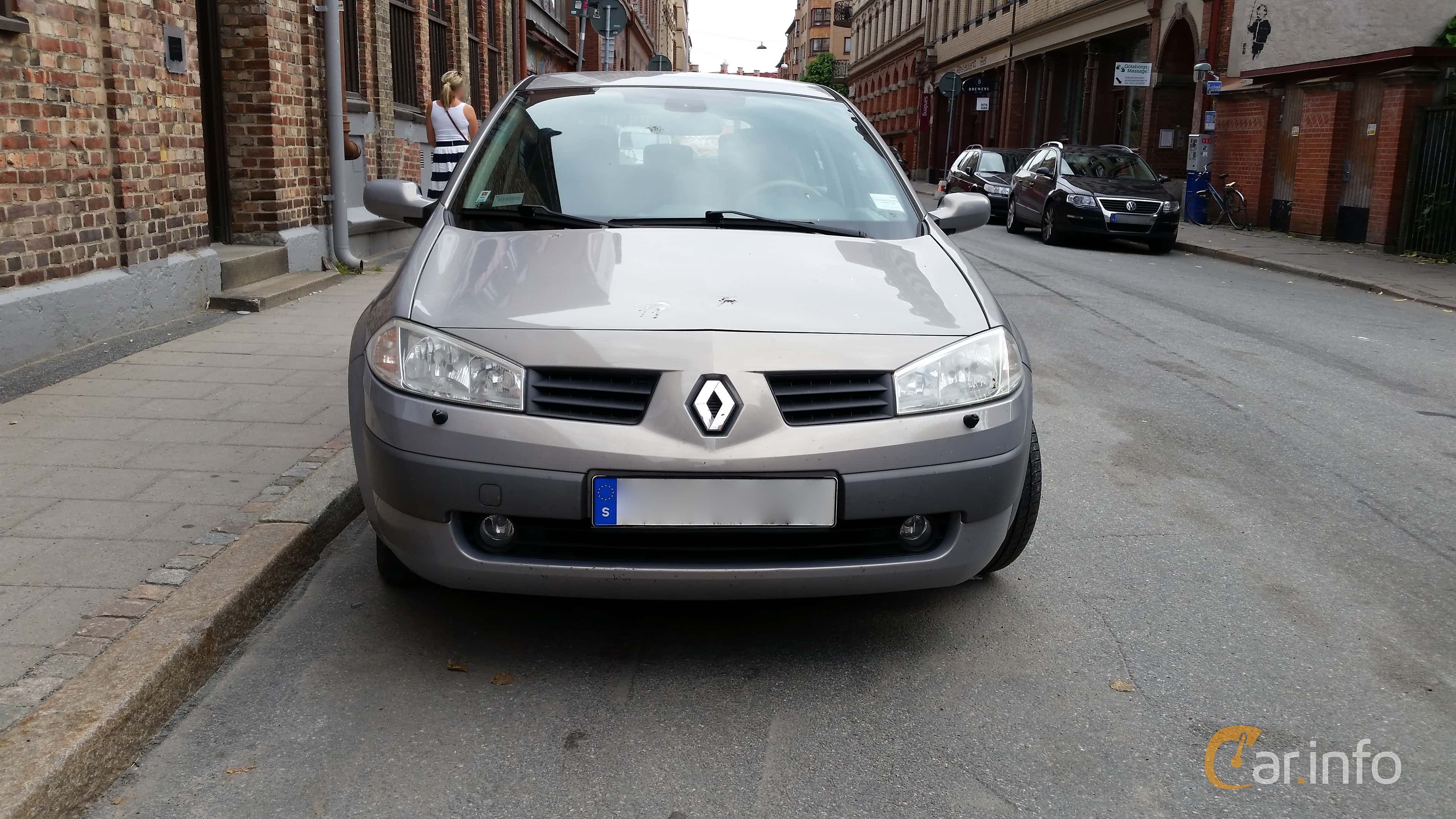 Renault Mégane 5-door 2.0 Manual, 135hp, 2004